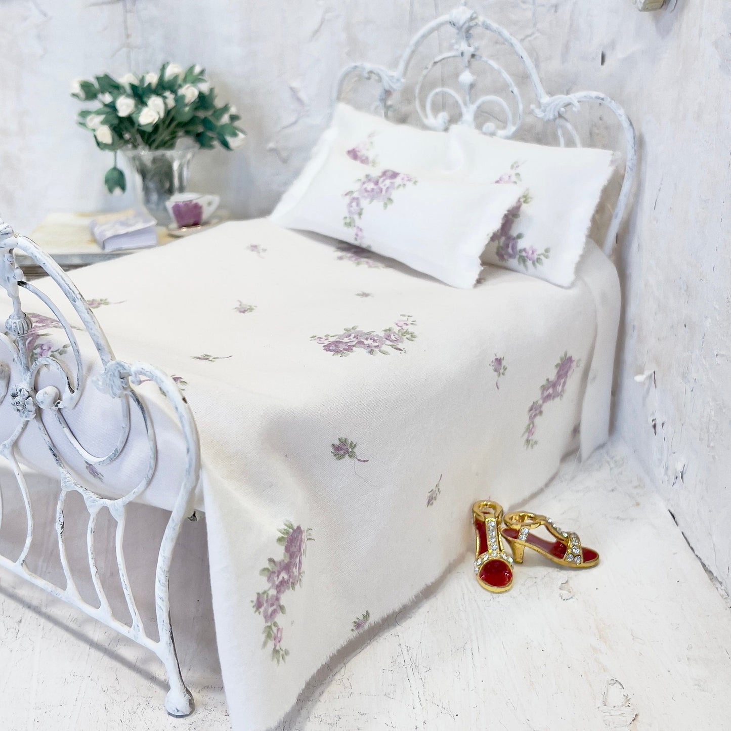 Chantallena Doll House Bedding DOUBLE (9 inch by 9 inch) Simply Lena | Five Piece Lavender Roses on White Cotton Bedding Set |