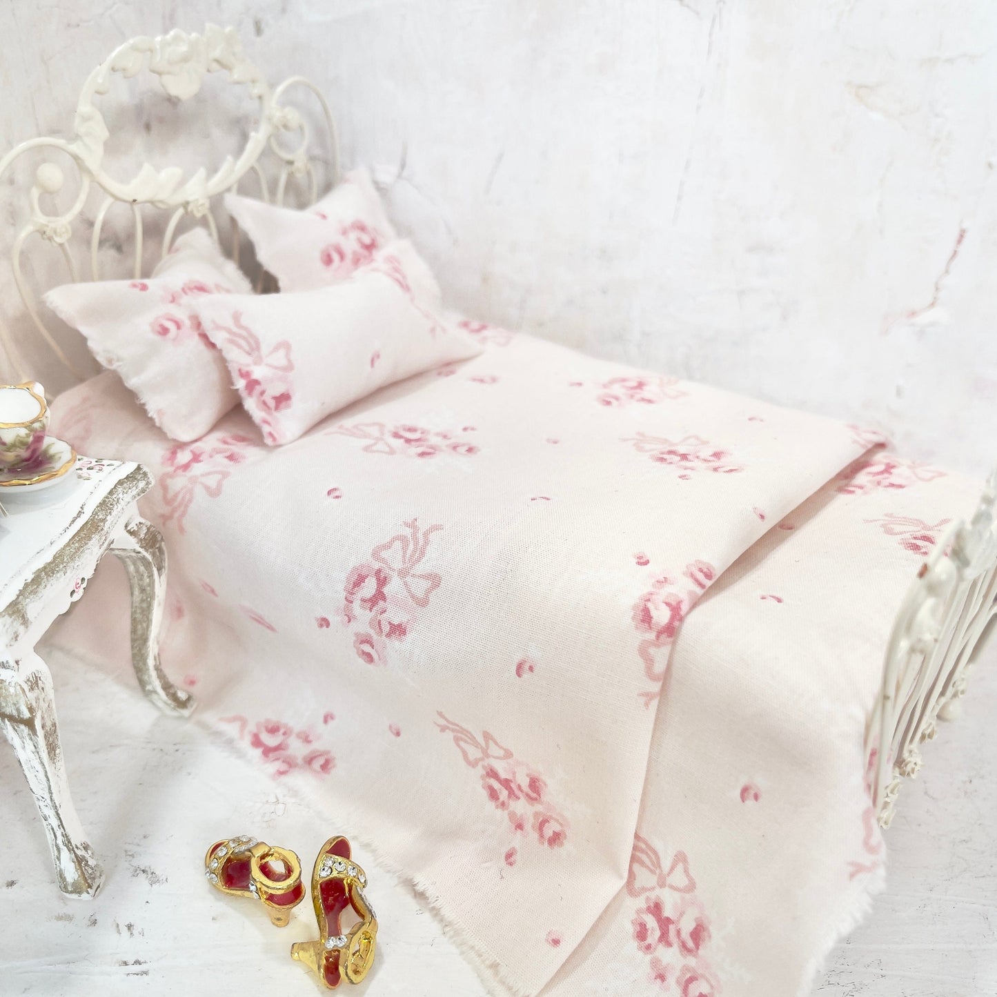 Chantallena Doll House Bedding DOUBLE (9 inch by 9 inch) Simply Lena | Five Piece Pink Cotton with Pink Roses and Bows Bedding Set |