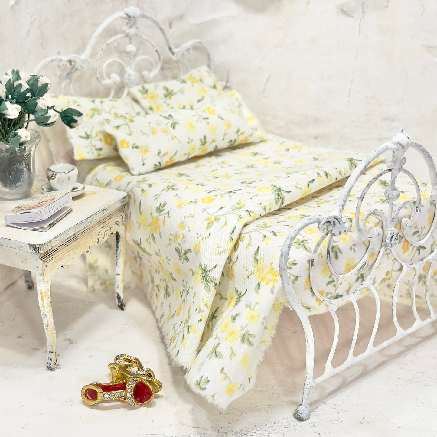Chantallena Doll House Bedding DOUBLE (9 inch by 9 inch) Simply Lena | Five Piece Yellow and Green Floral Cotton Bedding Set |