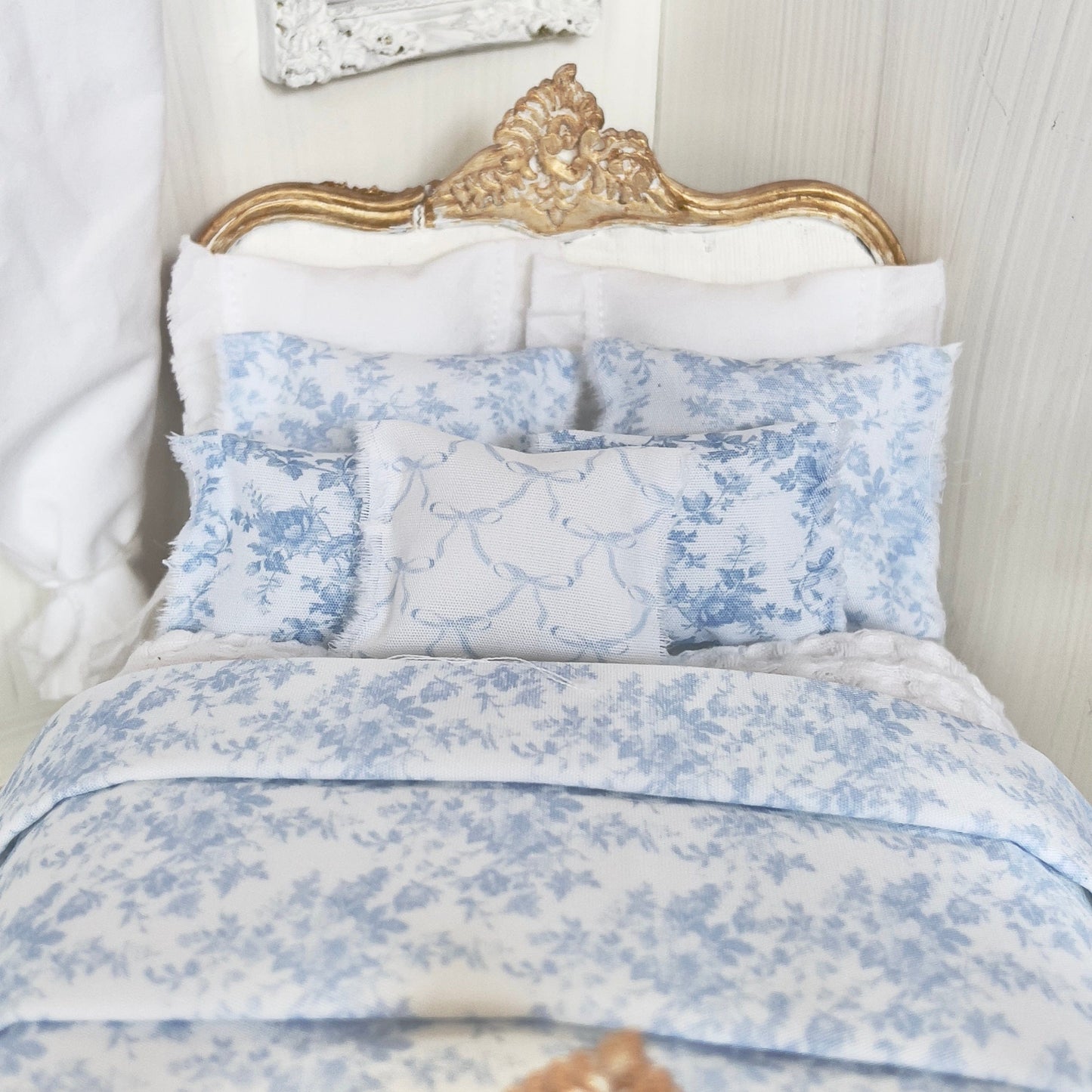 Chantallena Doll House bedding Jardin de Toile | Blue and White Cotton Toile Bedding Set| Kim