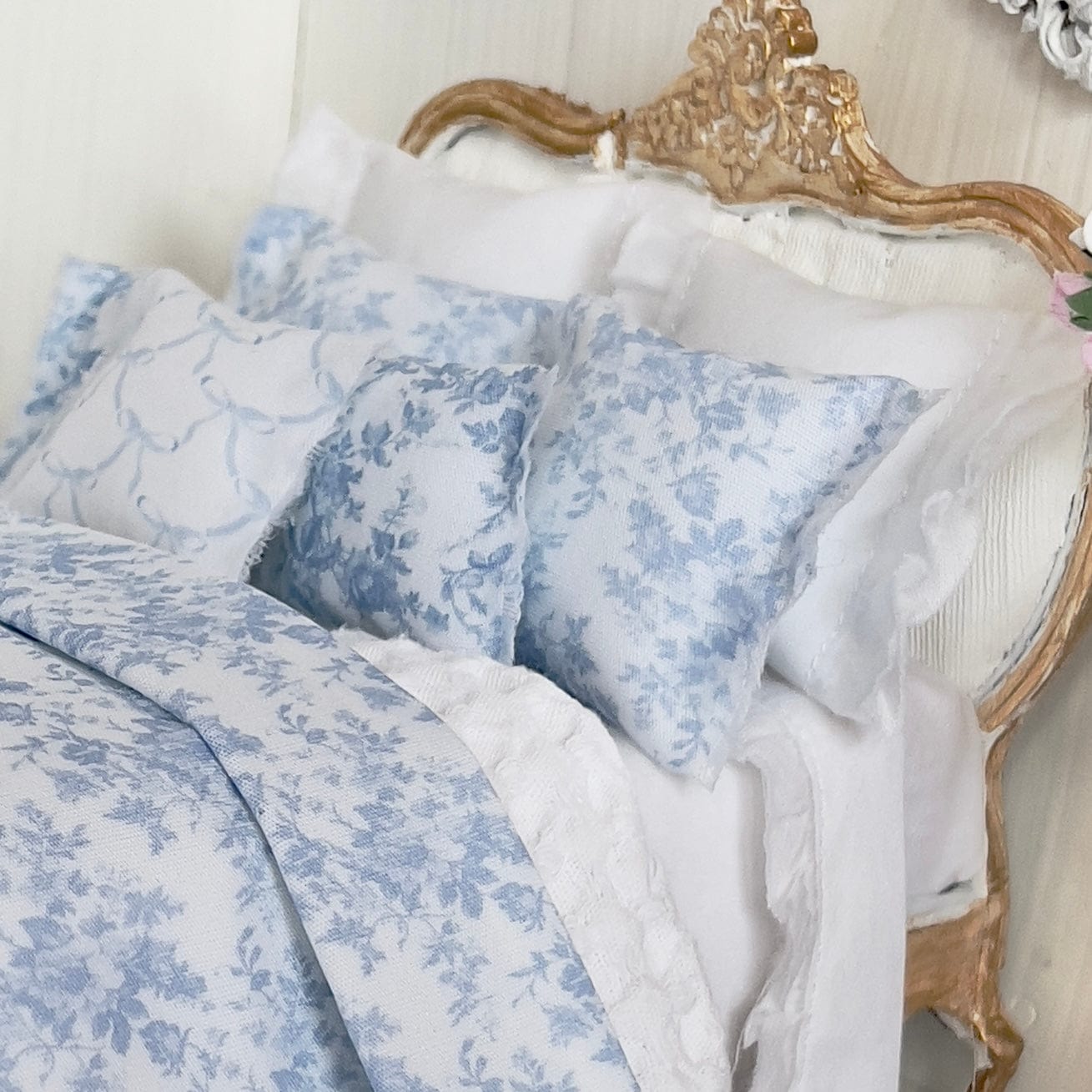 Chantallena Doll House bedding Jardin de Toile | Blue and White Cotton Toile Bedding Set| Kim