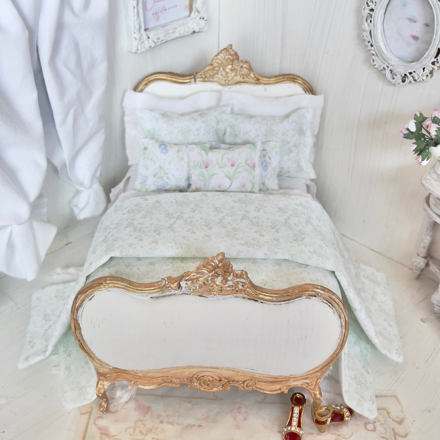 Chantallena Doll House bedding Jardin de Toile | Green and White Cotton Toile Bedding Set| Hyden
