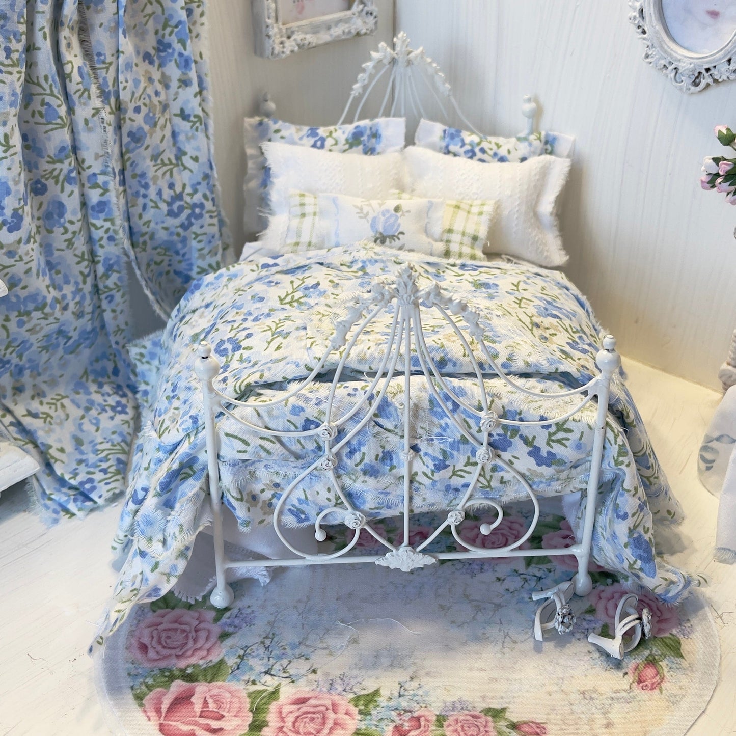 Chantallena Doll House Bedding Lillian Grace| Blue Ditsy Floral and Green Check Cotton Bedding Set