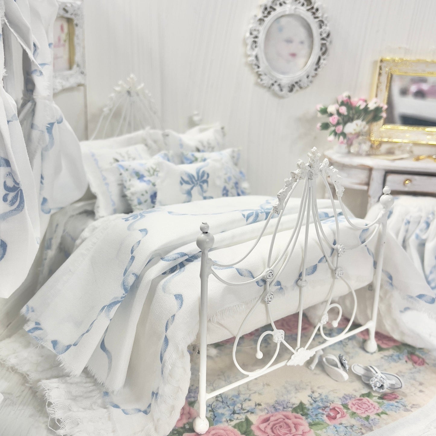 Chantallena Doll House Bedding Lillian Grace| Blue Ribboned Bow with Blue Rose Trellis Cotton Bedding Set