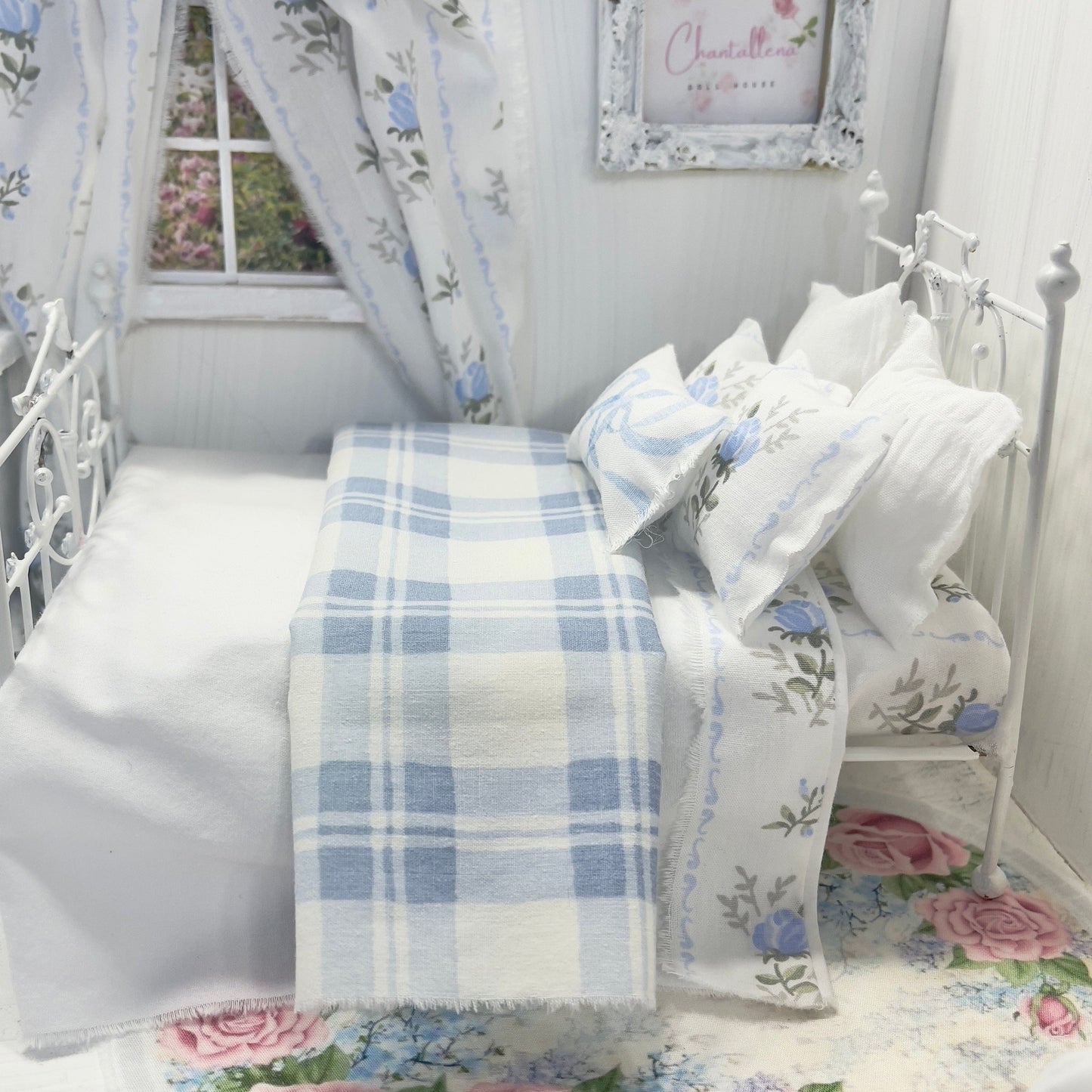 Chantallena Doll House Bedding Lillian Grace| Blue Roses Trellis Cotton Bedding Set with Pin-tucked Comforter
