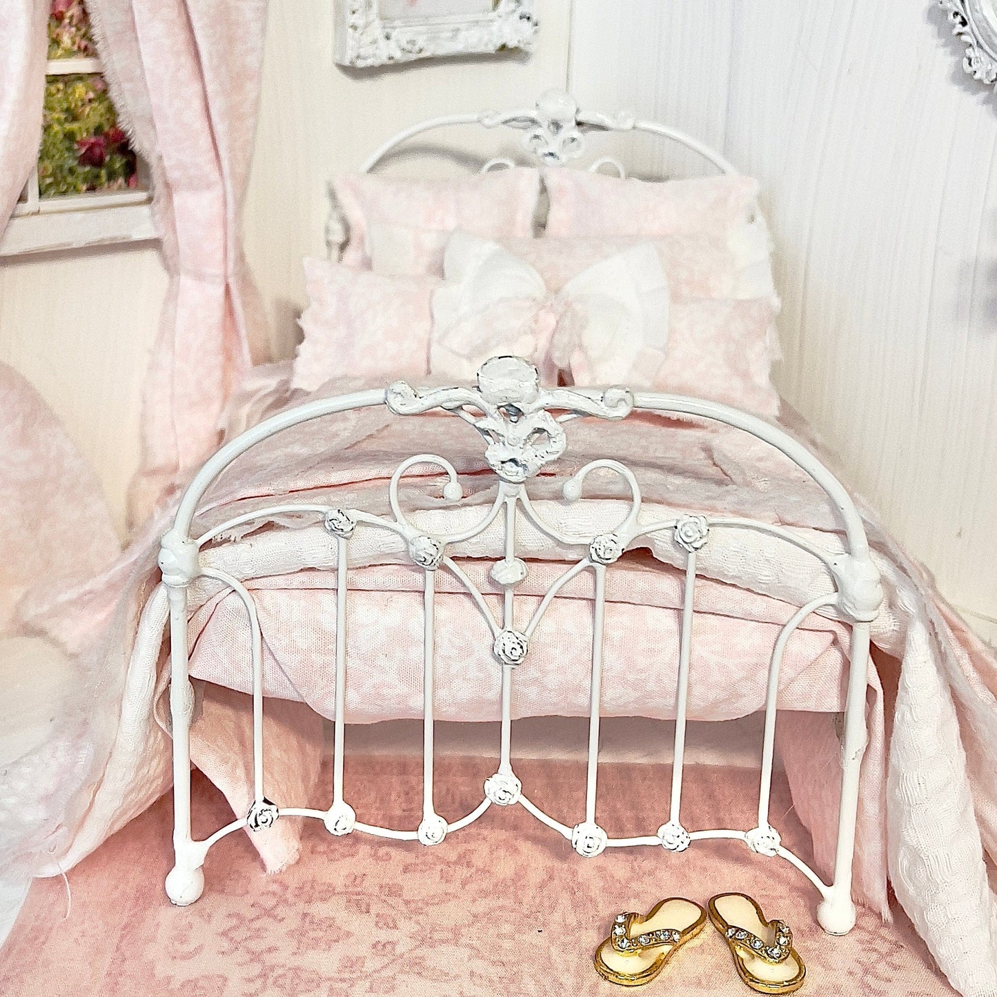 Chantallena Doll House Bedding Lillian Grace| Pink and White Toile Cotton Bedding Set