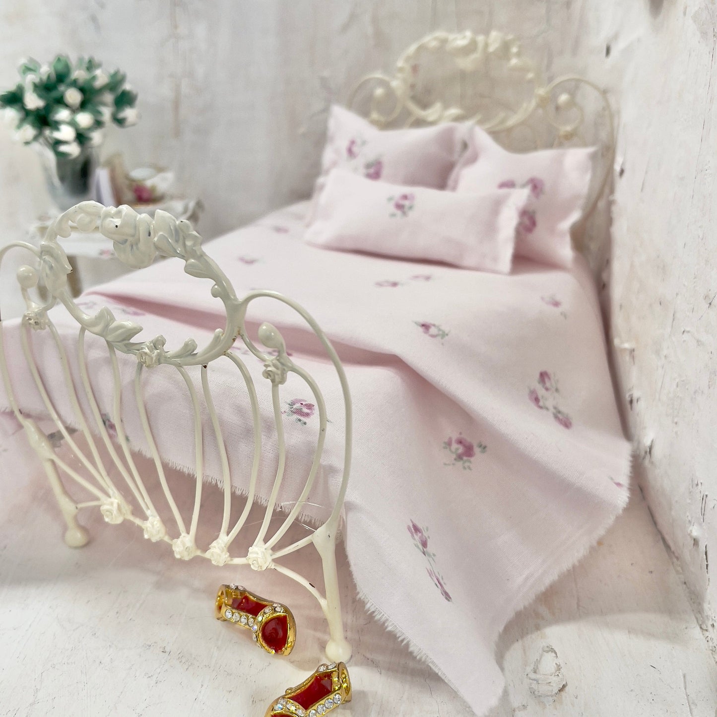 Chantallena Doll House Bedding Simply Lena | Five Piece Dark Pink Petite Roses on Pink Cotton Bedding Set |