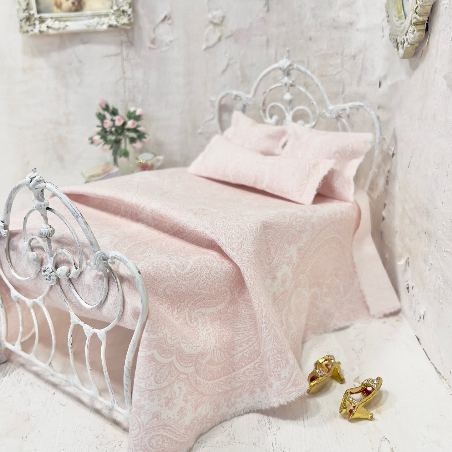 Chantallena Doll House Bedding Simply Lena | Five Piece Pink and White Damask Cotton Bedding Set |