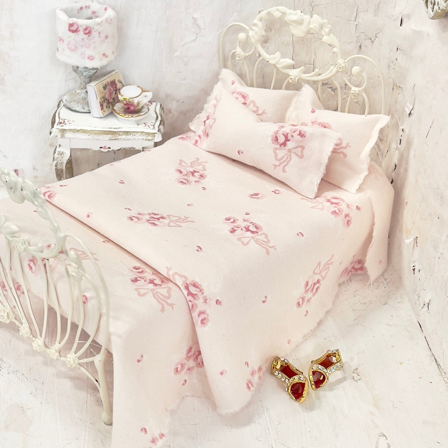 Chantallena Doll House Bedding Simply Lena | Five Piece Pink Cotton with Pink Roses and Bows Bedding Set |