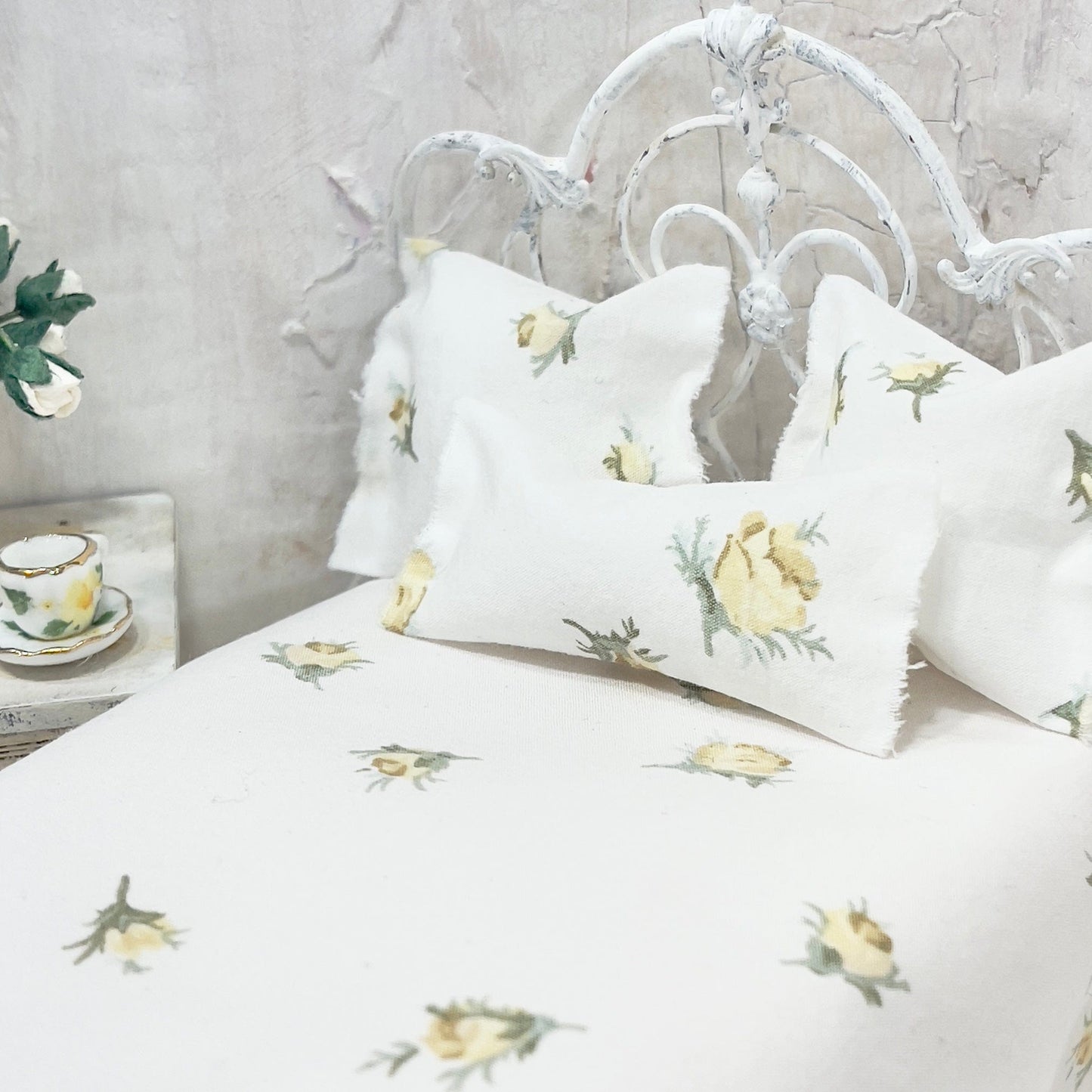 Chantallena Doll House Bedding Simply Lena | Five Piece Yellow Roses Cotton Bedding Set |