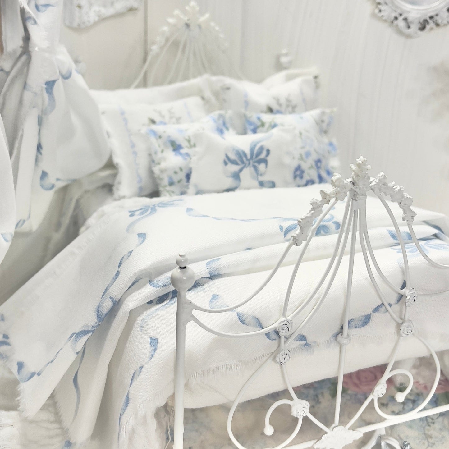 Chantallena Doll House Bedding SINGLE (8 inch by 8 inch) Lillian Grace| Blue Ribboned Bow with Blue Rose Trellis Cotton Bedding Set