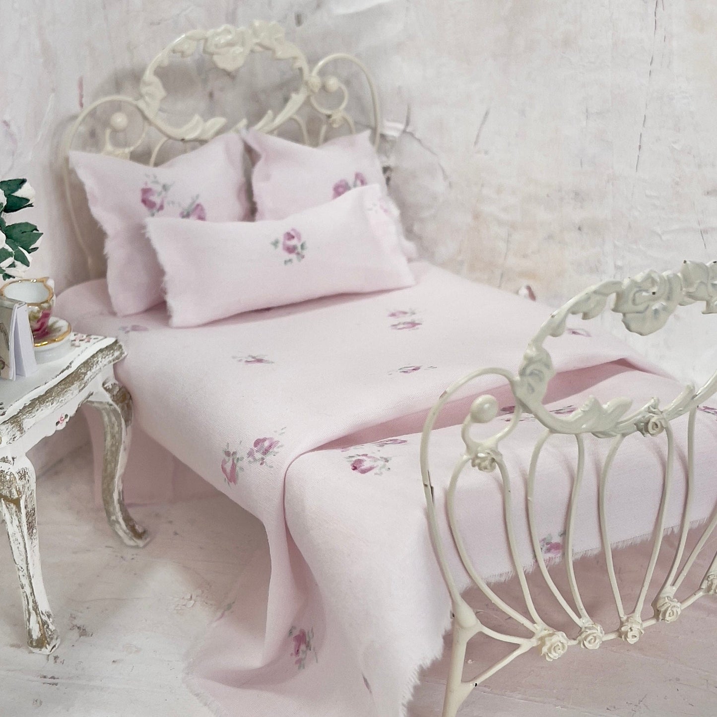 Chantallena Doll House Bedding SINGLE (8 inch by 8 inch) Simply Lena | Five Piece Dark Pink Petite Roses on Pink Cotton Bedding Set |