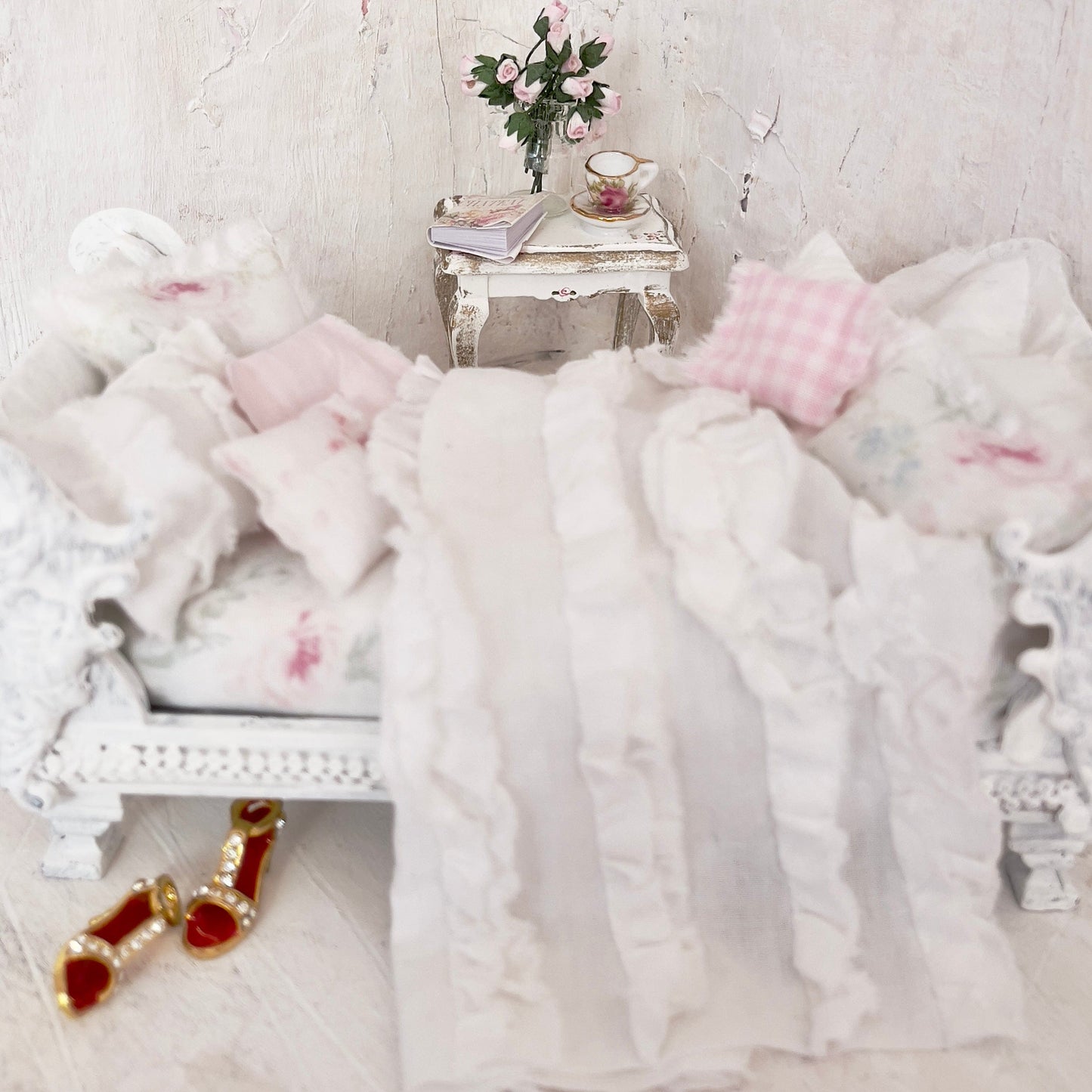 Chantallena Doll House Day Bed Bedding|Shabby Blue Floral and Striped Cotton 1:12 Scale Dollhouse Set | Rose Daydreams