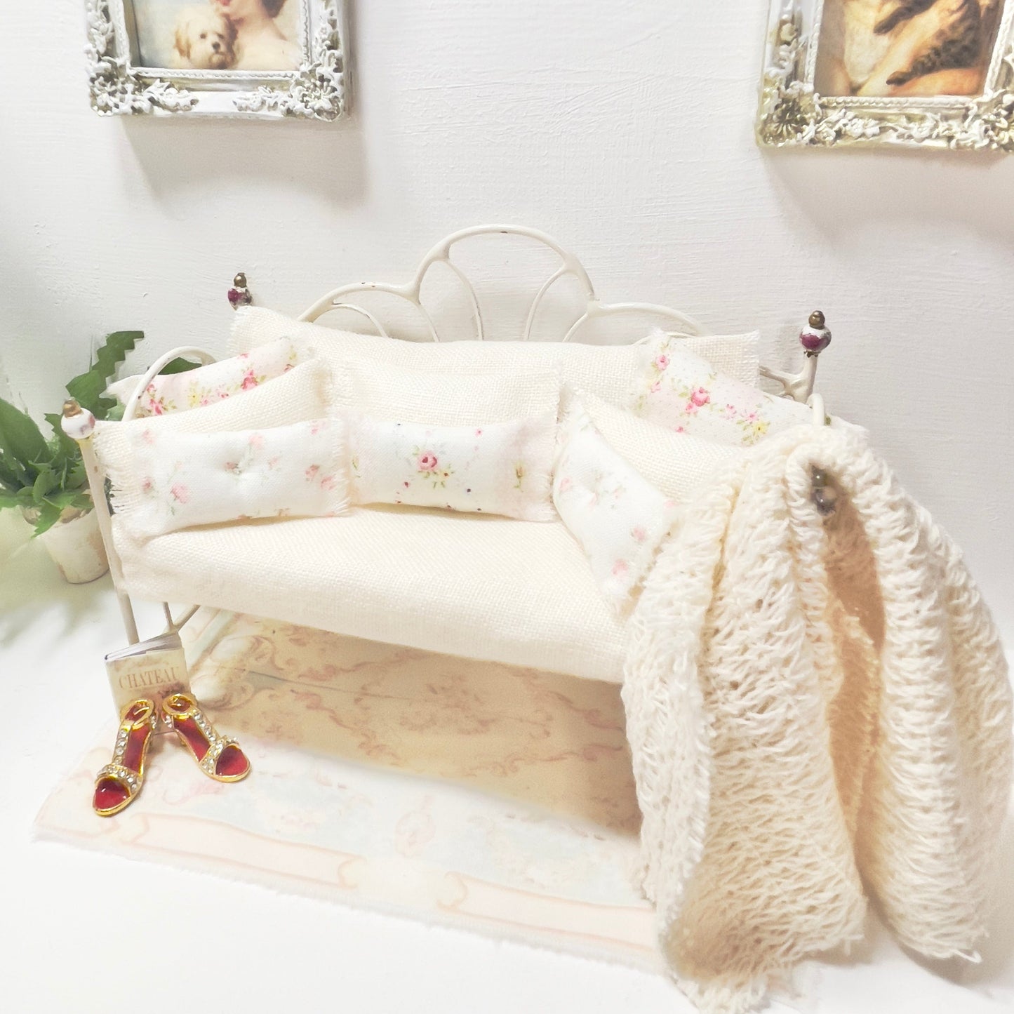 Chantallena Doll House Day Bed | Tea Dyed Linen wuth Petite Pink Roses 1:12 Scale Dollhouse Set | Floral Vintage Cream3