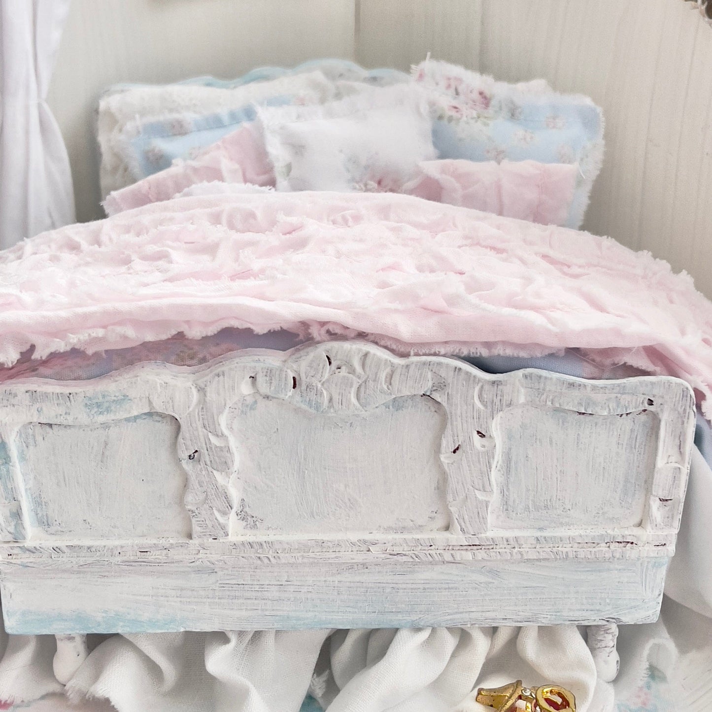 Chantallena Doll House Dressed 1:12 Scale Bed | Blue Floral Bedspread| Blue Meadow