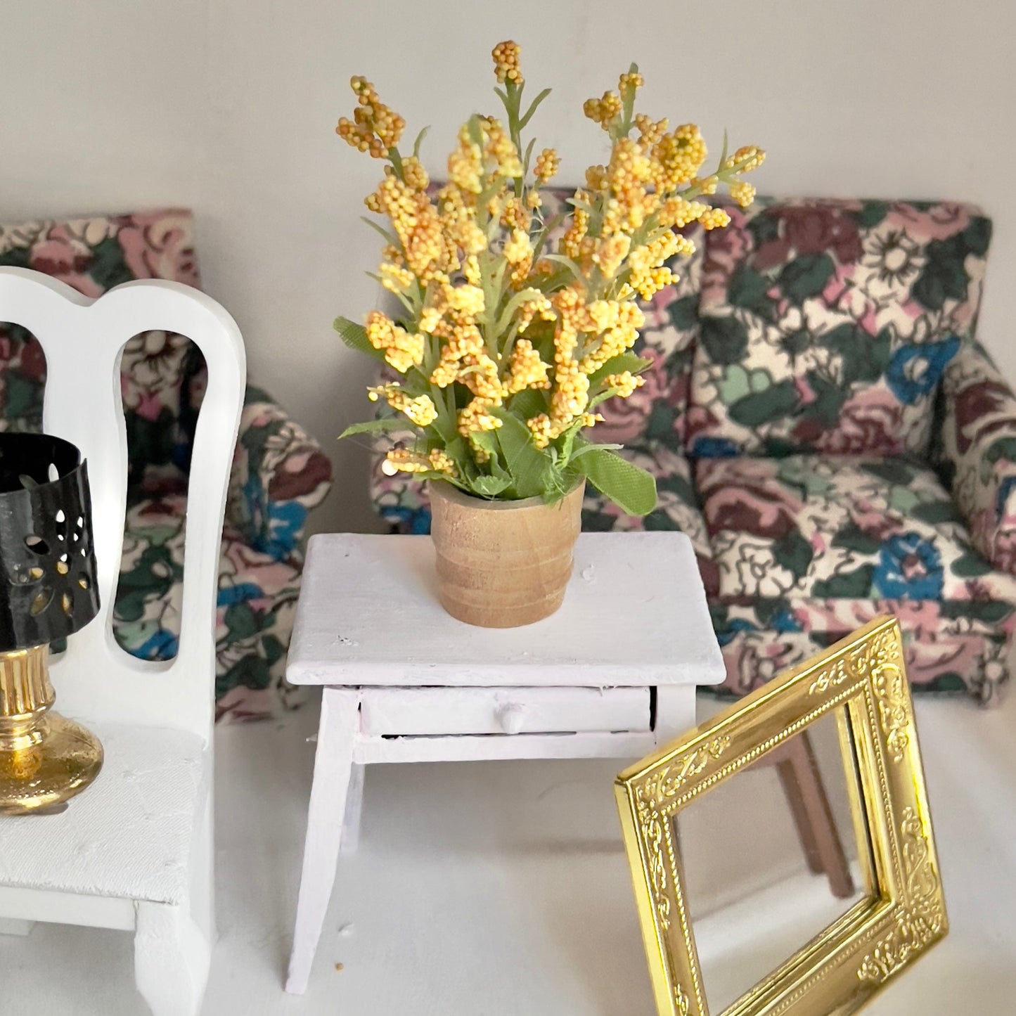 Chantallena Doll House Furniture Fawn’s Flea Market Finds | Fourteen Piece Furniture and Decor- 1:12 Scale |Lot 2
