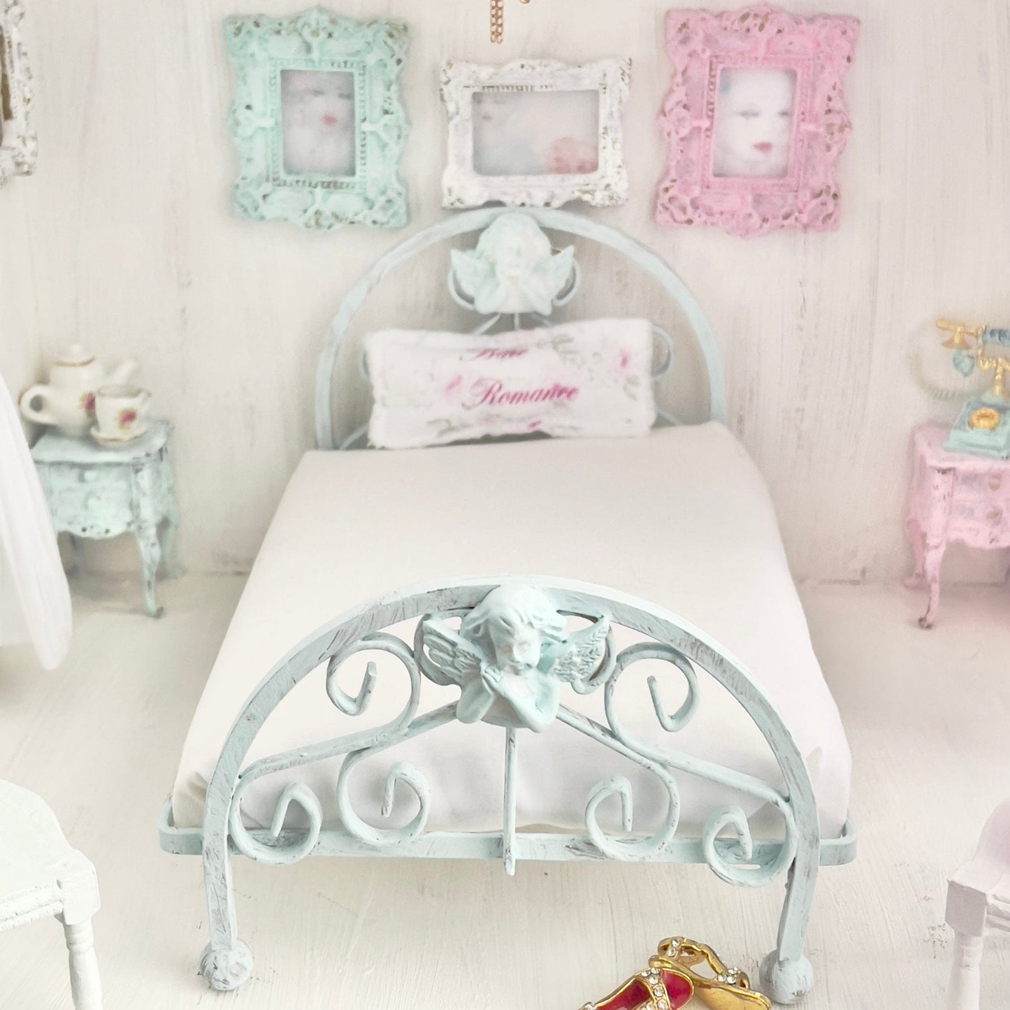 Chantallena Doll House Mint Green Ornate Full Metal Bed with Cherub Accents-1:12 Scale | Bare Romance