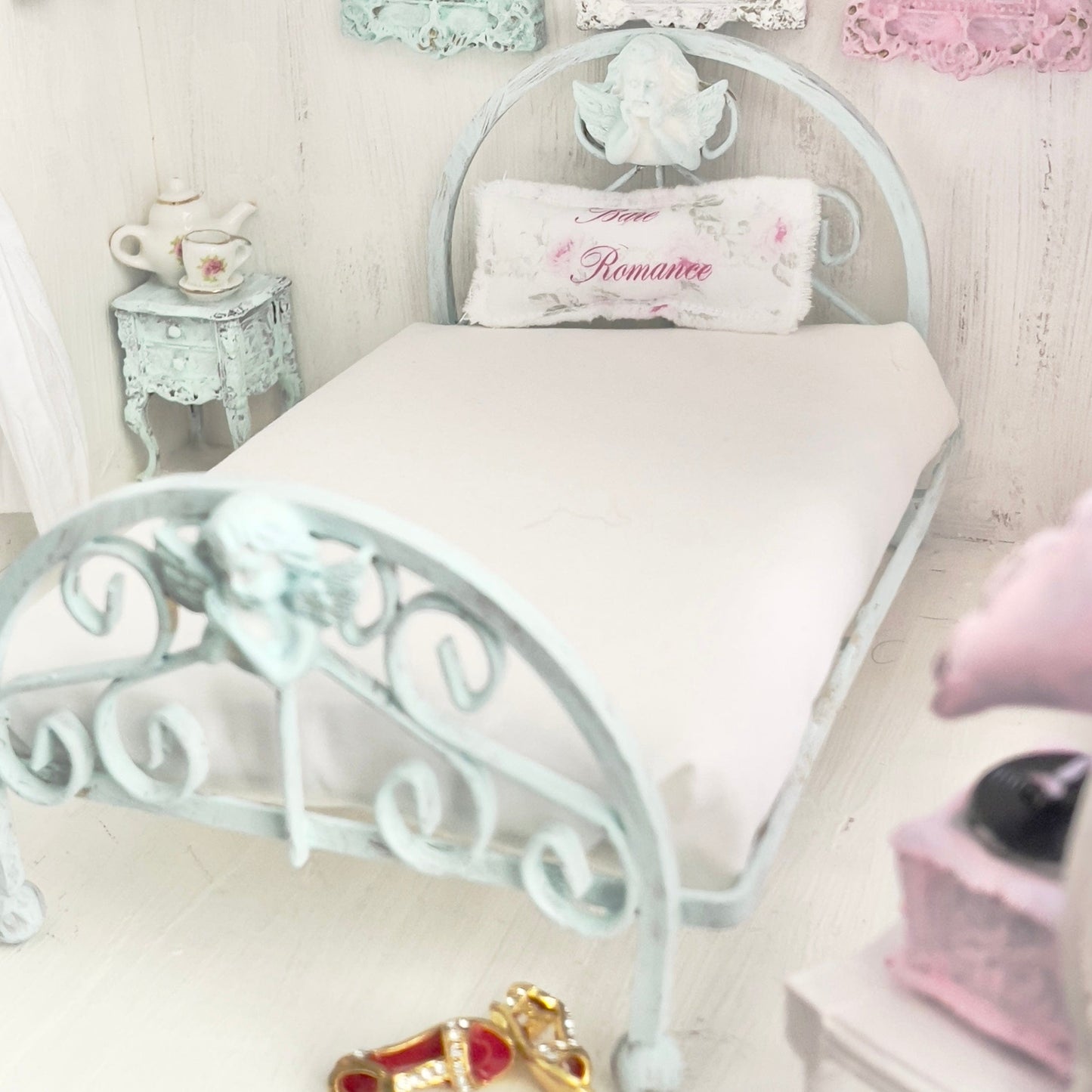 Chantallena Doll House Mint Green Ornate Full Metal Bed with Cherub Accents-1:12 Scale | Bare Romance