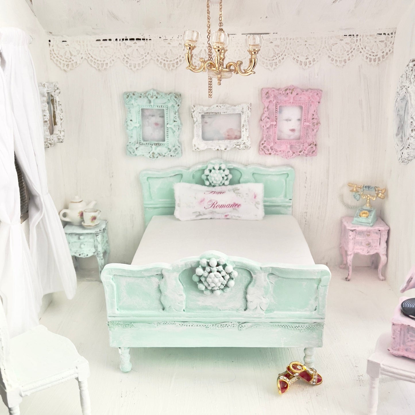 Chantallena Doll House Mint Green Painted Full Bed with Charm Accent - 1:12 Scale |Bare Romance