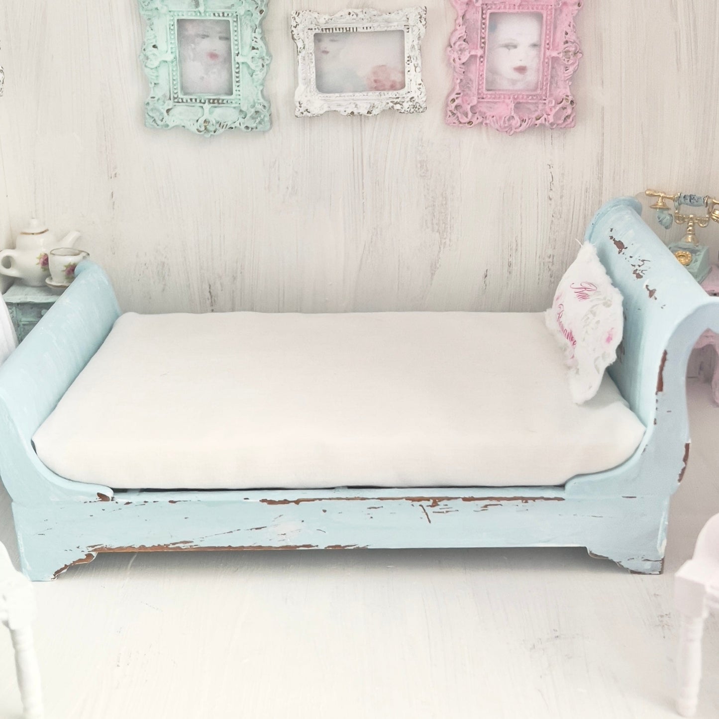 Chantallena Doll House Pale Blue Painted Full Sleigh Bed - 1:12 Scale |Bare Romance