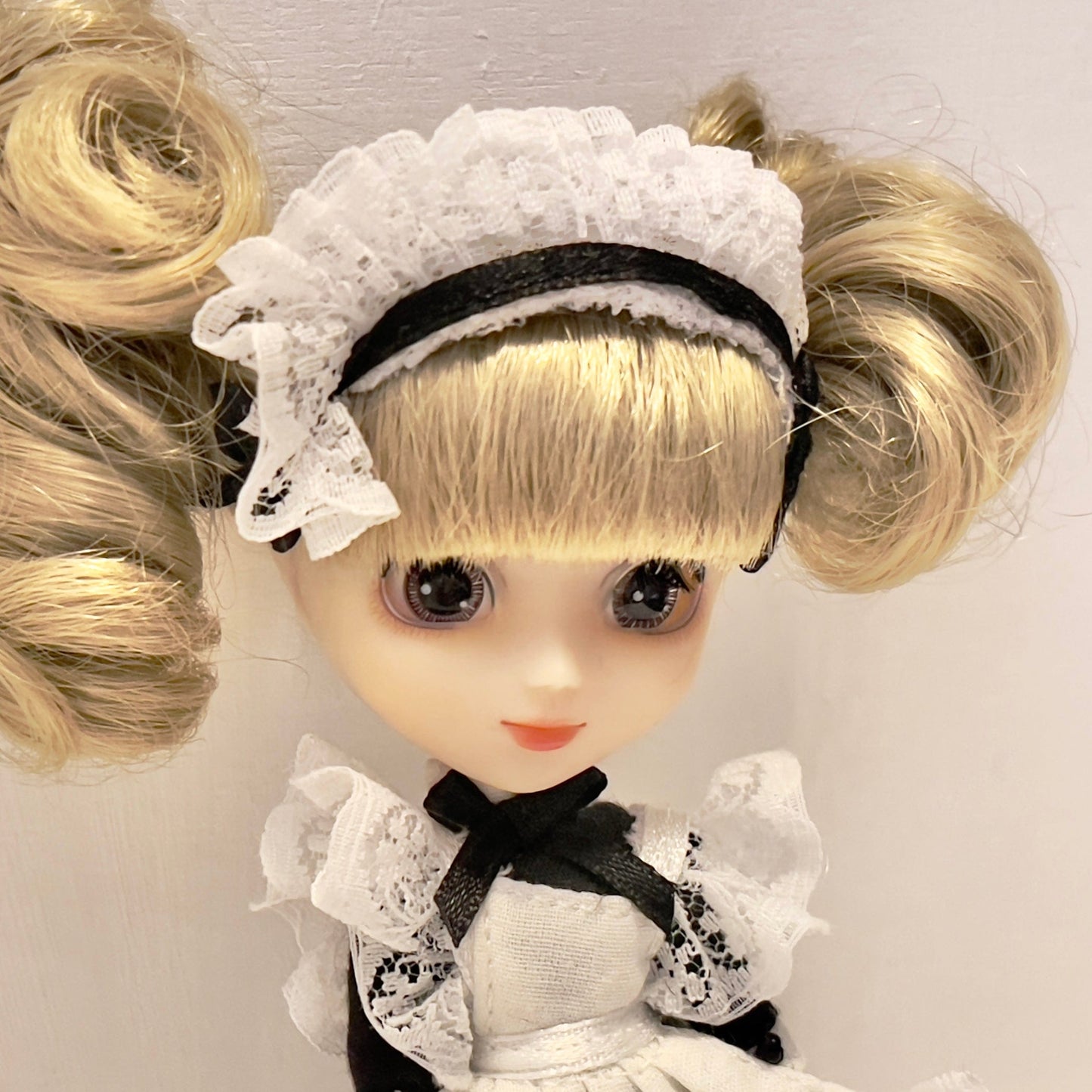 CHANTALLENA Doll Mélange| Adorable Pullip French Maid 5 Inch Doll