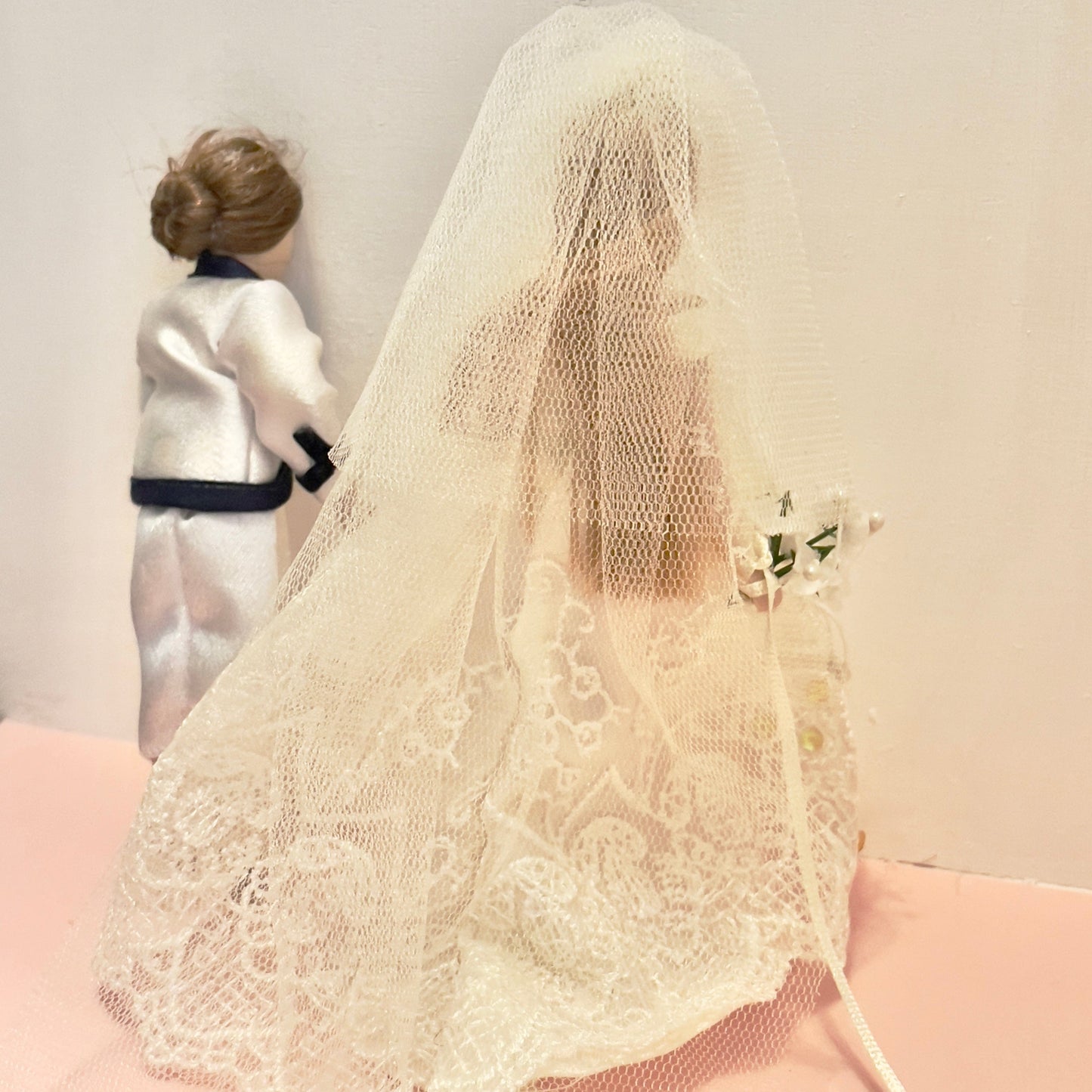 CHANTALLENA Doll Mélange| Bride Doll and Aunt Vivian Female 1:12 Scale Dollhouse Dolls