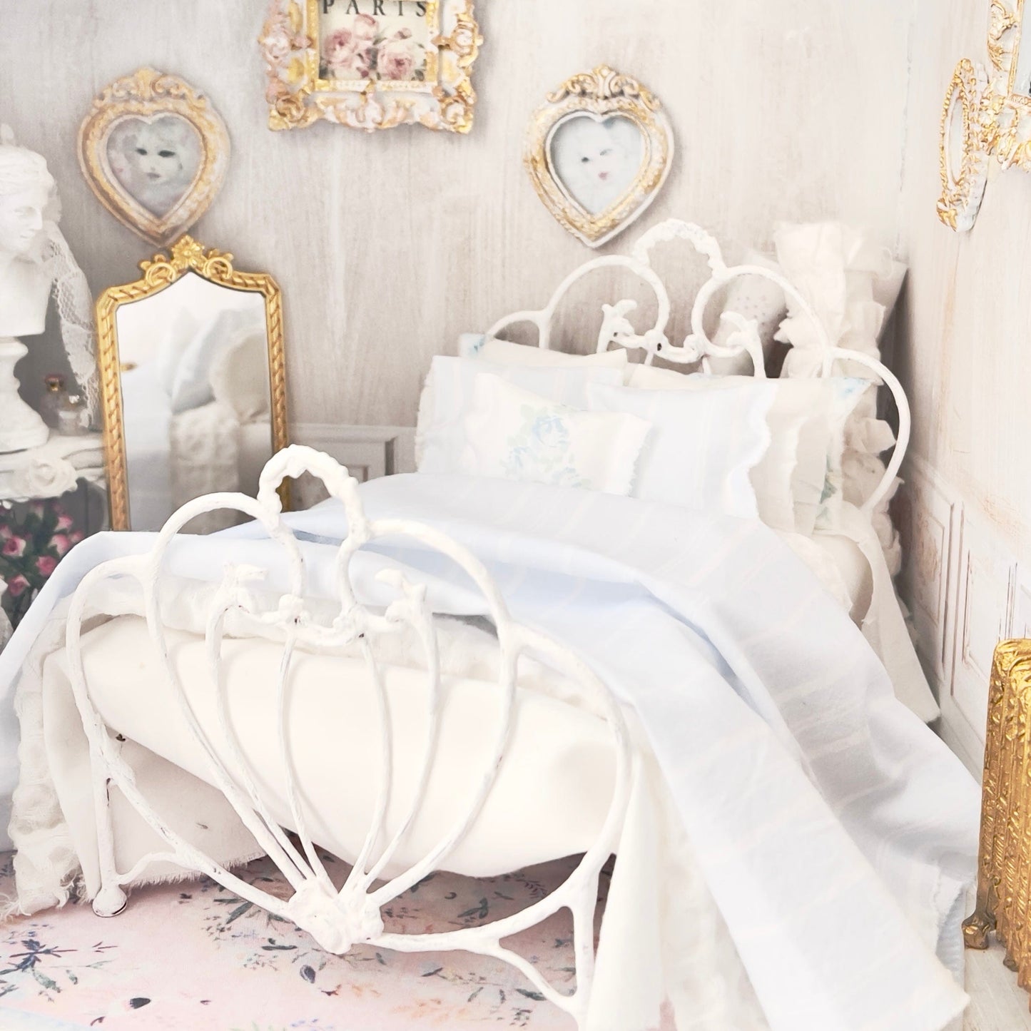 Chantallena Forever in bloom bedding sets 1:12 Scale Dollhouse Bedding Set- Anne Forever in Bloom Shabby Blue Stripes | Chantallena