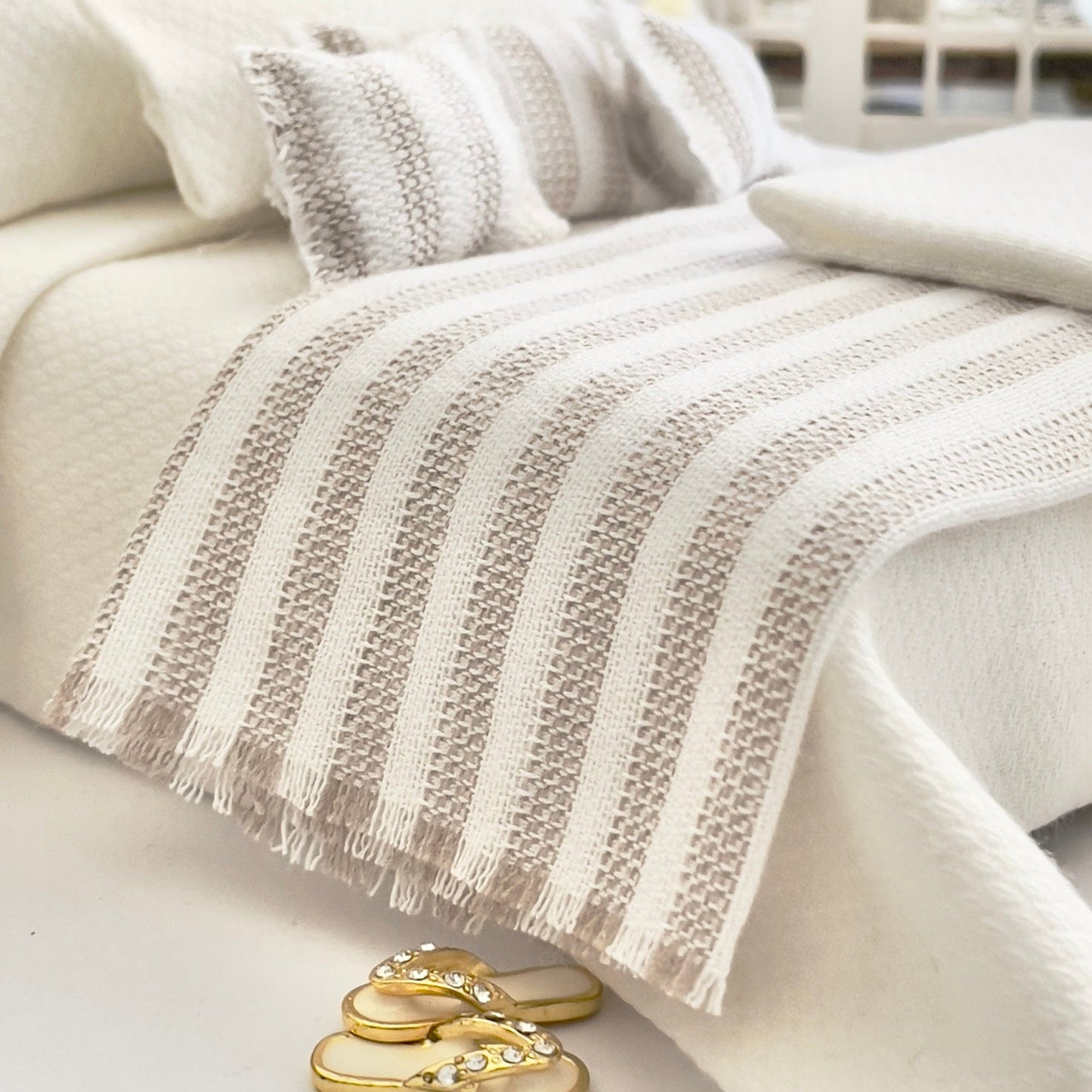 Chantallena White Bed Linens (Copy) Boundless White | Textured White Cotton 1:12 Scale Bedding Set with Matching Throw| Modern Zen