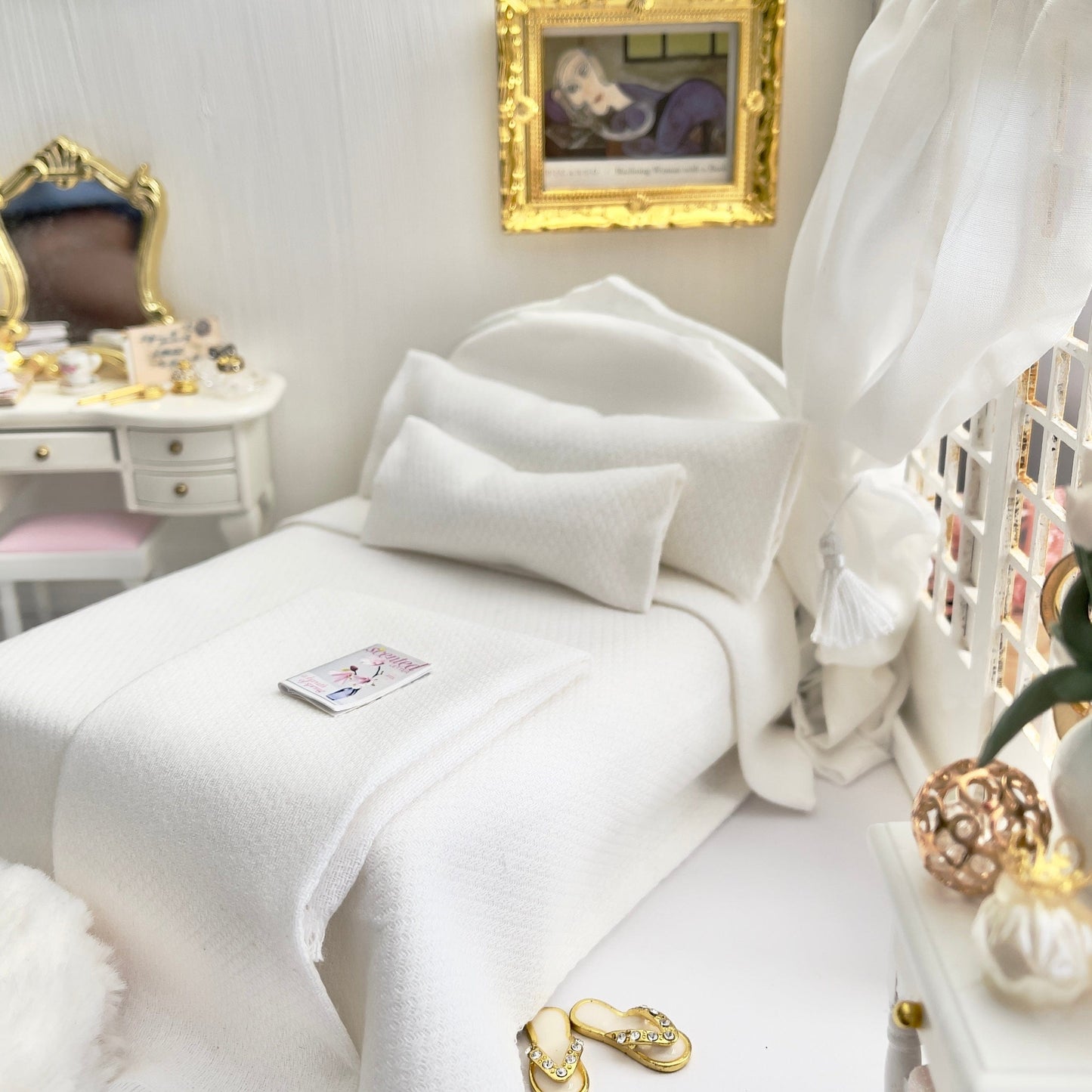 Chantallena White Bed Linens double (9 inch by 9 inch) Boundless White | Textured White Cotton 1:12 Scale Bedding Set with Matching Throw| Modern Zen