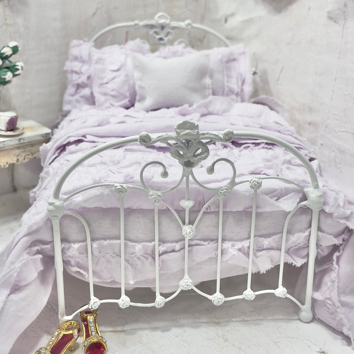 Chantallena White Bed Linens Ruffled Romance | Lavender Distressed Ruffled Cotton Bedding Set | Yanna