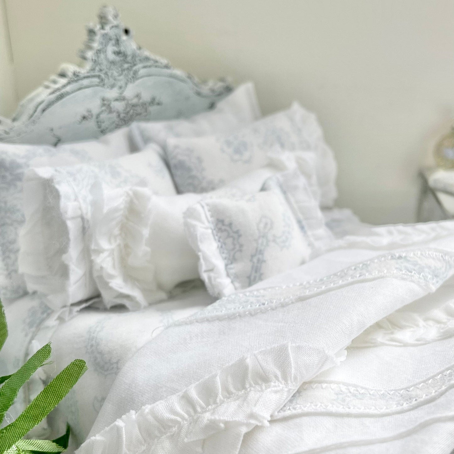 Chantallena Doll House Copy of Shabby Cottage | Eight Piece Shabby White Cotton Bed Set with Blue Roses Trellis | Blue Rose Trellis
