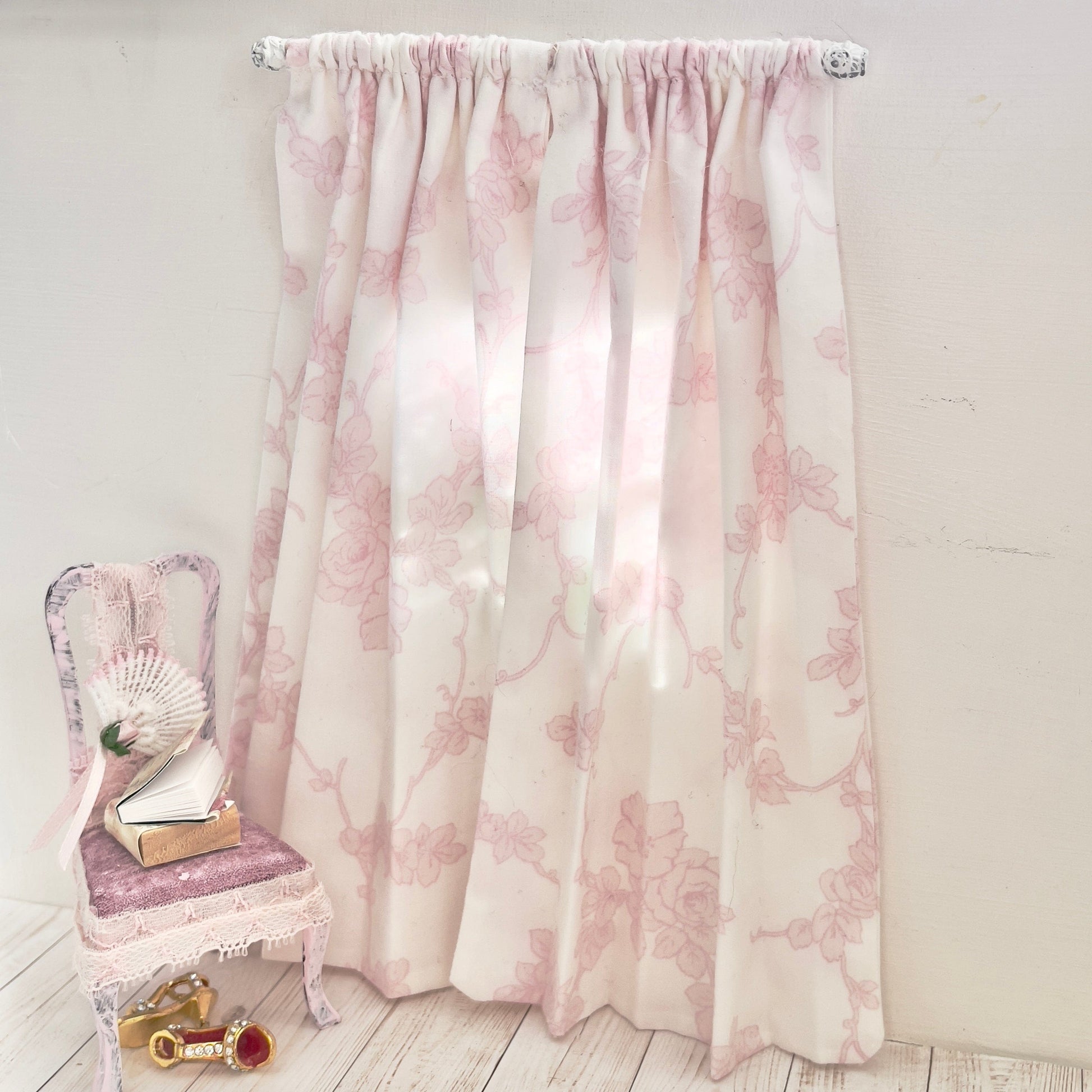 Chantallena Doll House Dollhouse Accessories CURTAINS- Faded Pink and White Floral Vines 2 Panel Cotton Curtains | Faded Floral Vine | Soft Furnishings