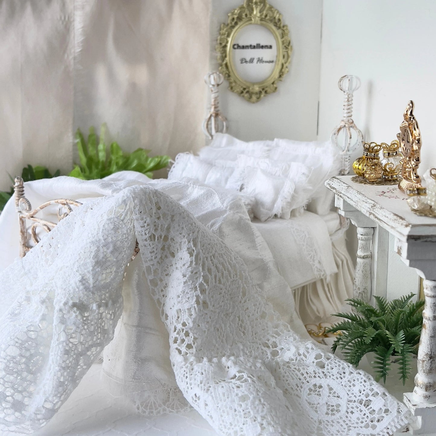 Chantallena Doll House Dressed Bed | Fifteen Piece White Cotton with Grand Pink Roses, Lace Accents, Ruffled Knit Throw | Grand Roses