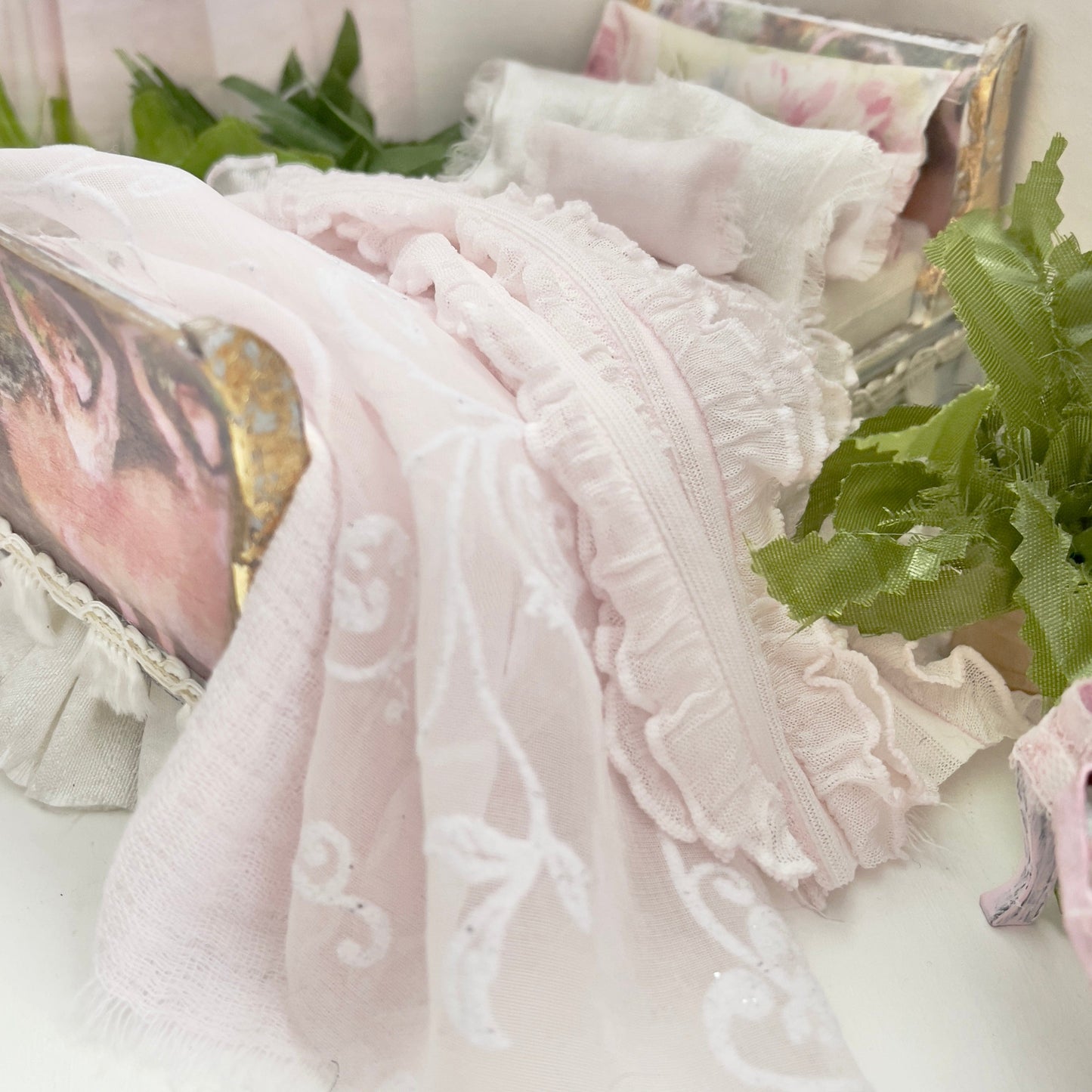 Chantallena Doll House Dressed Bed | Fifteen Piece White Cotton with Grand Pink Roses, Lace Accents, Ruffled Knit Throw | Grand Roses