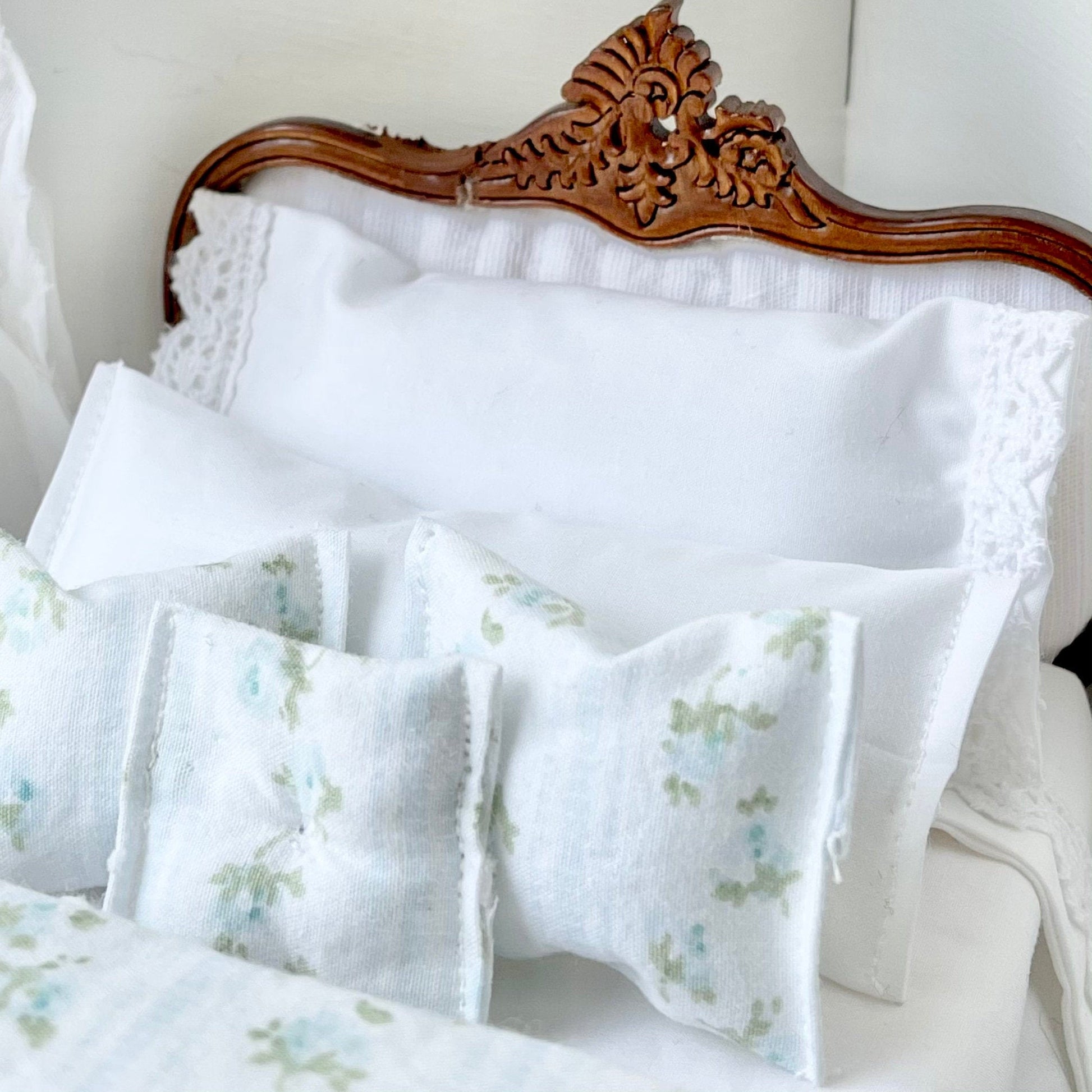 Chantallena Doll House Shabby Cottage -Eight Piece Shabby White Cotton Bed Set with Blue Roses Trellis