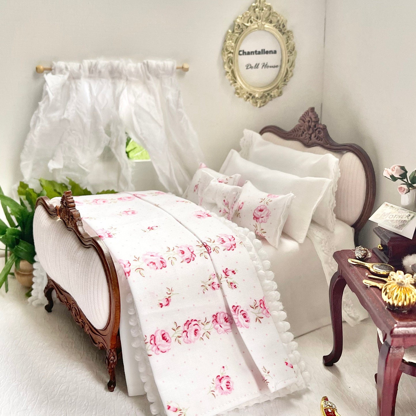 Chantallena Doll House Shabby Cottage - Eight Piece Shabby White Cotton Bedding Set with Pink Rose Trellis Bed Runner