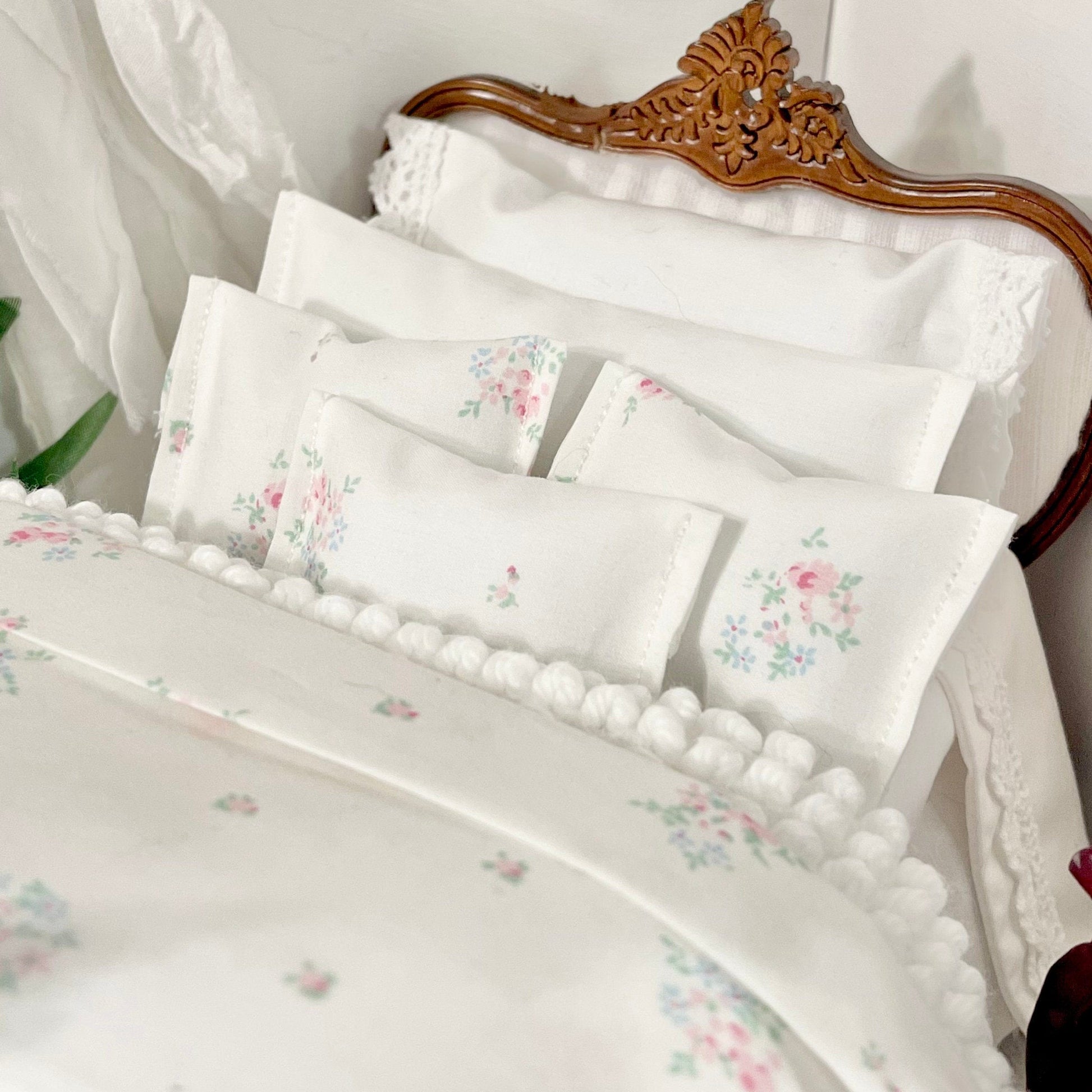 Chantallena Doll House Shabby Cottage -  Eight Piece White Cotton Bedding Set with Petite Blue & Pink Roses Bed Runner