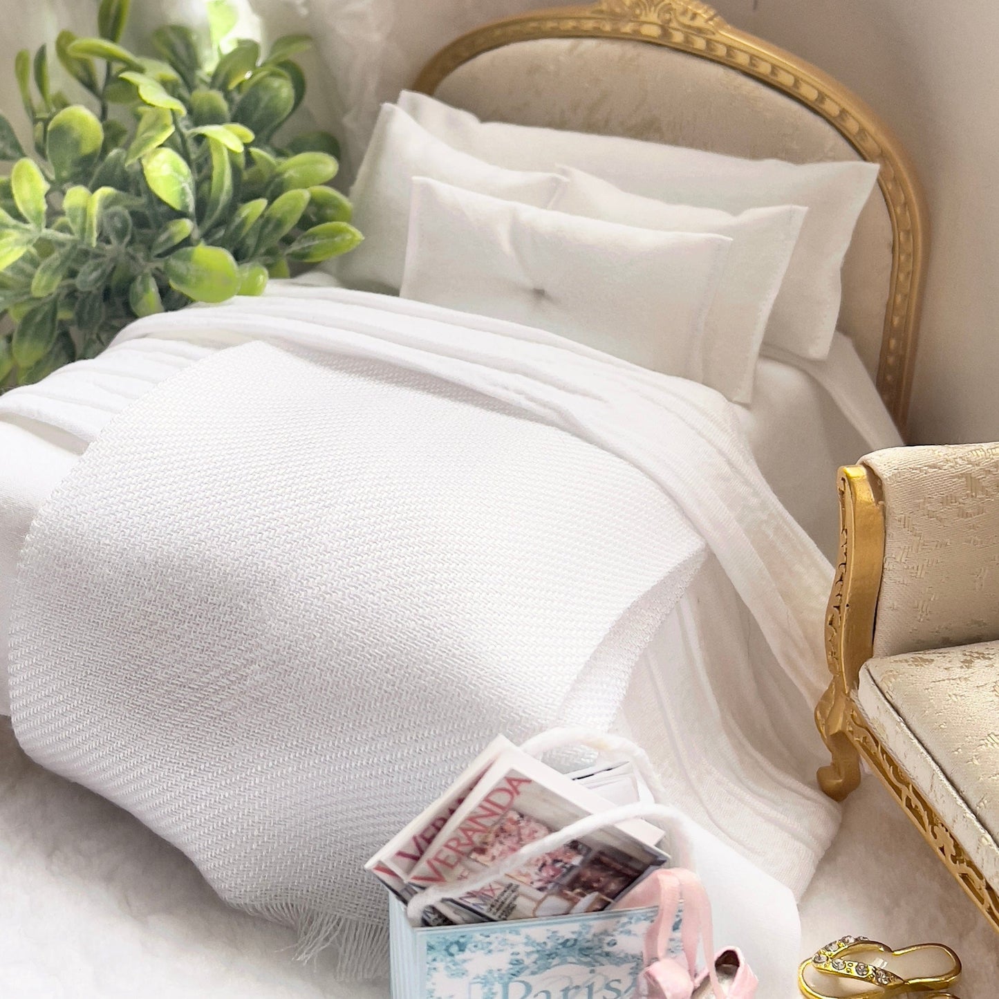Chantallena White Bed Linens Boundless White -Seven Piece White Cotton Bedding Set with Pashmina Style Throw | Modern White