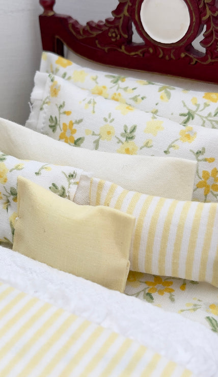 Yellow 1:12 Scale Bedding Sets