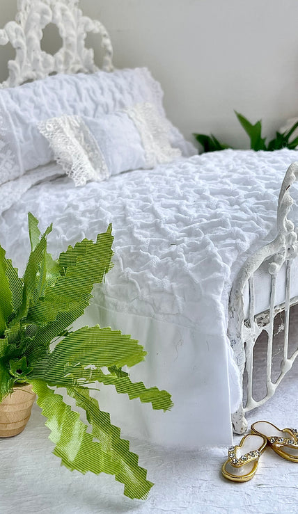 White 1:12 Scale Bedding Sets