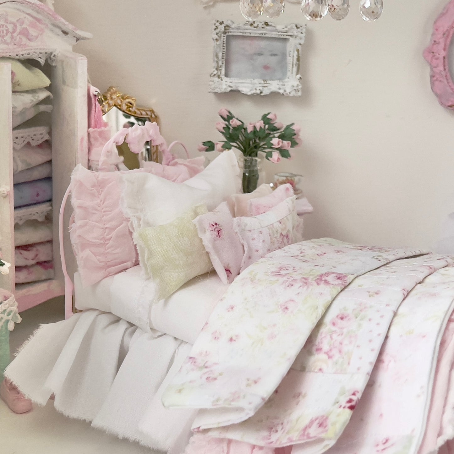 Dressed 1:12 Scale Bed | Pink Shabby Quilt with White Bedding and Pink Ruffled Bedspread|Quilted Rose
