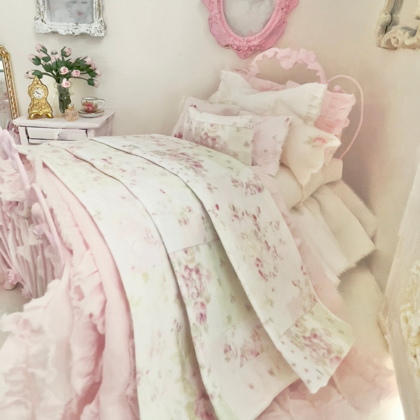 Dressed 1:12 Scale Bed | Pink Shabby Quilt with White Bedding and Pink Ruffled Bedspread|Quilted Rose