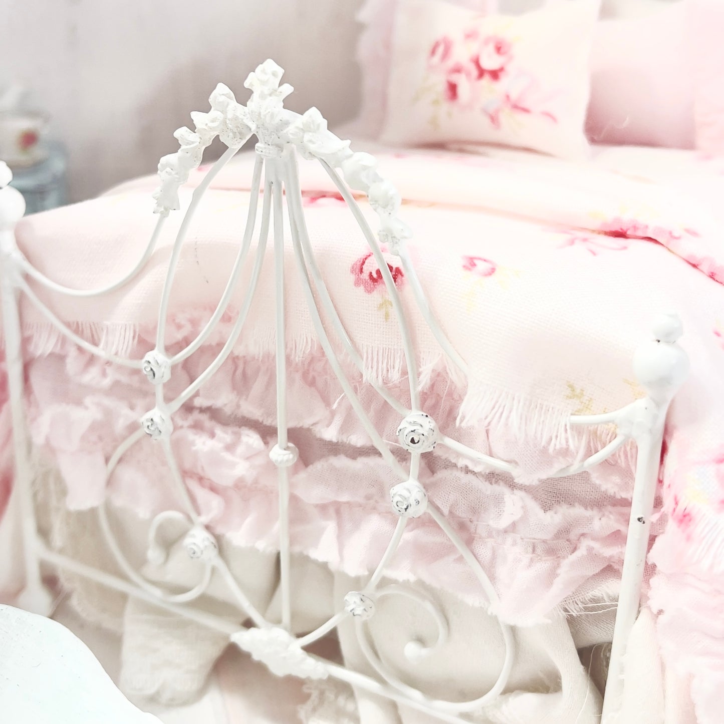 Dressed 1:12 Scale Bed | White and Pink Shabby Roses with Pink Ruffled Bedspread| All About the Roses
