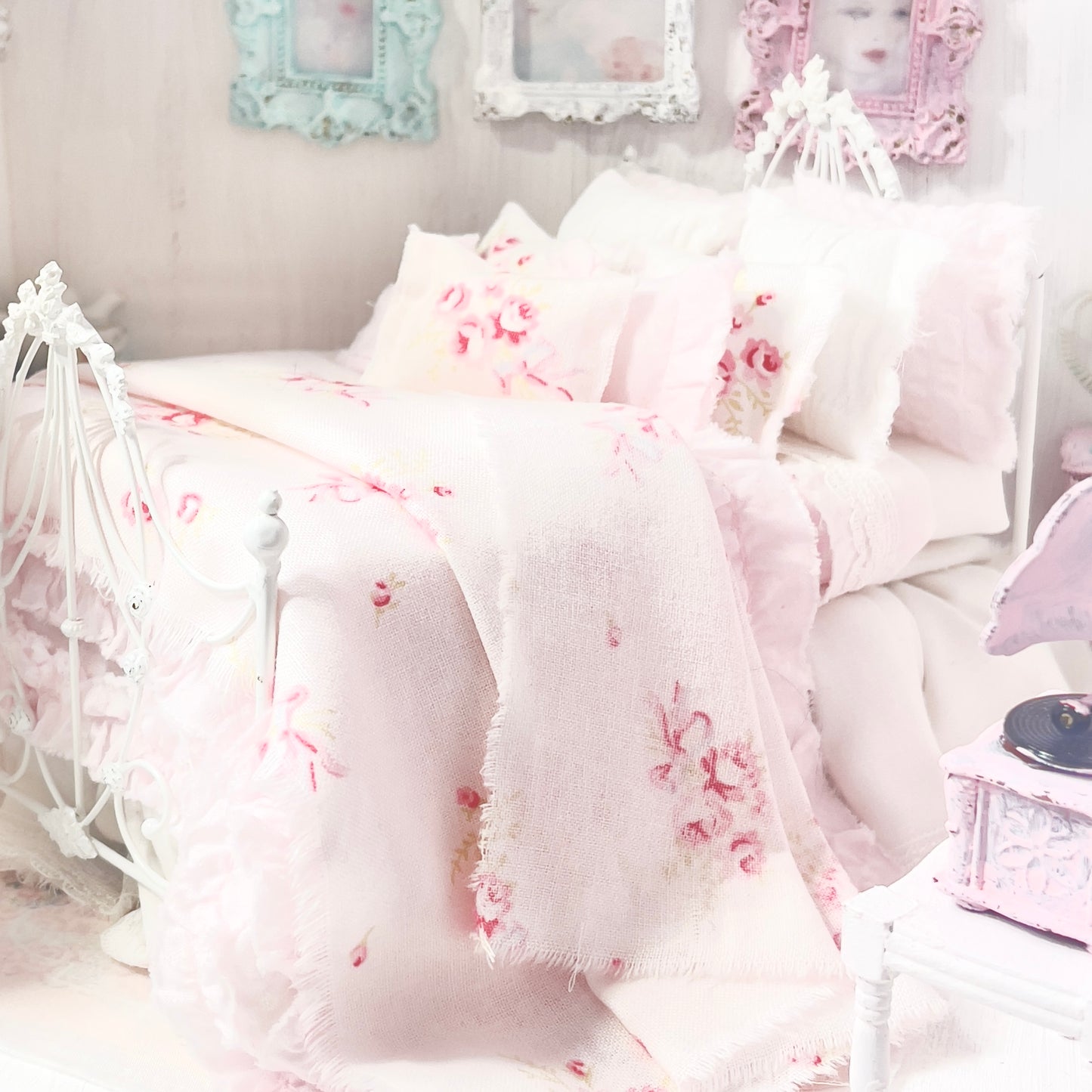 Dressed 1:12 Scale Bed | White and Pink Shabby Roses with Pink Ruffled Bedspread| All About the Roses
