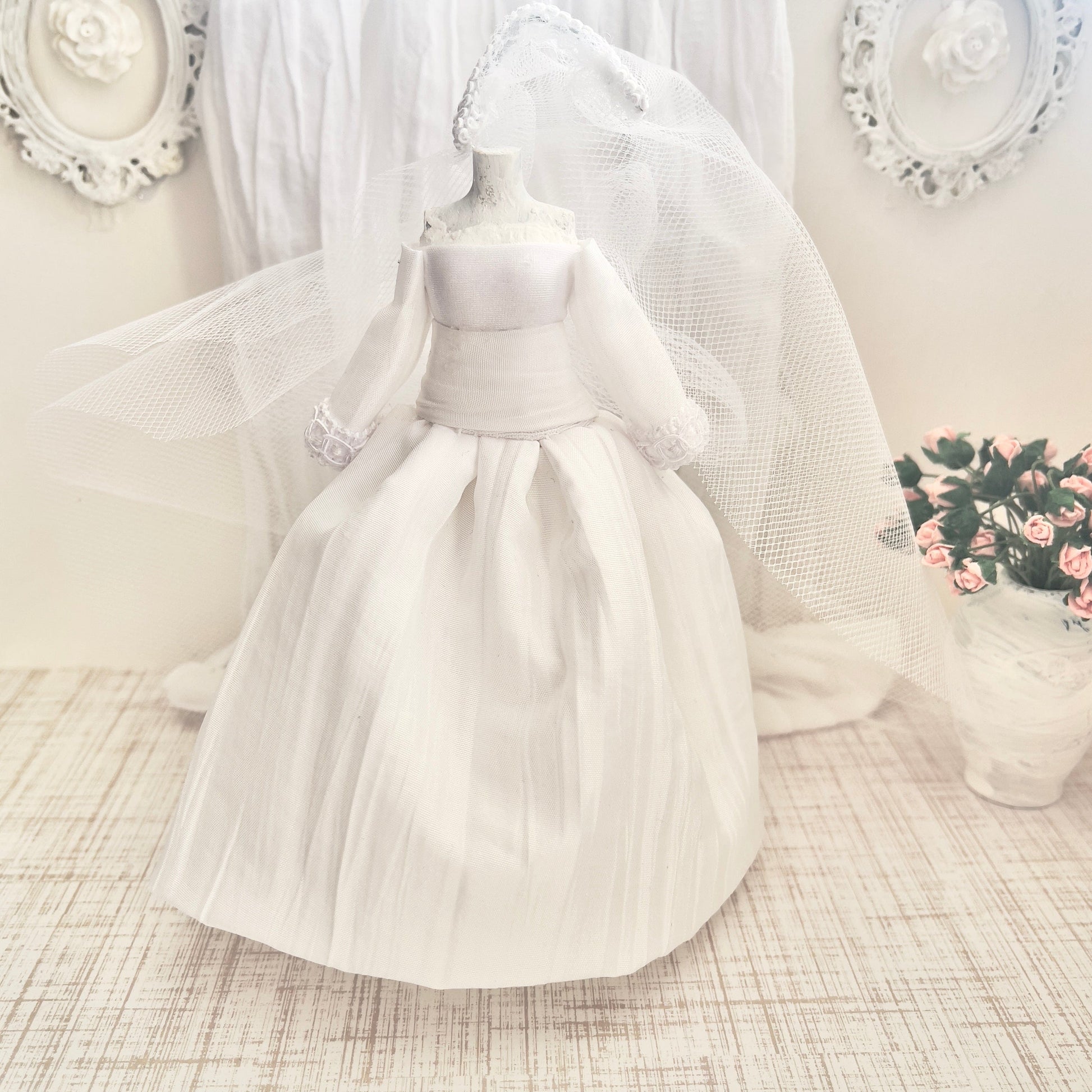 CHANTALLENA Bridal Gown on Dress Form| Cleo- Long Sleeve White Crinkled Taffeta|House of Chantalle