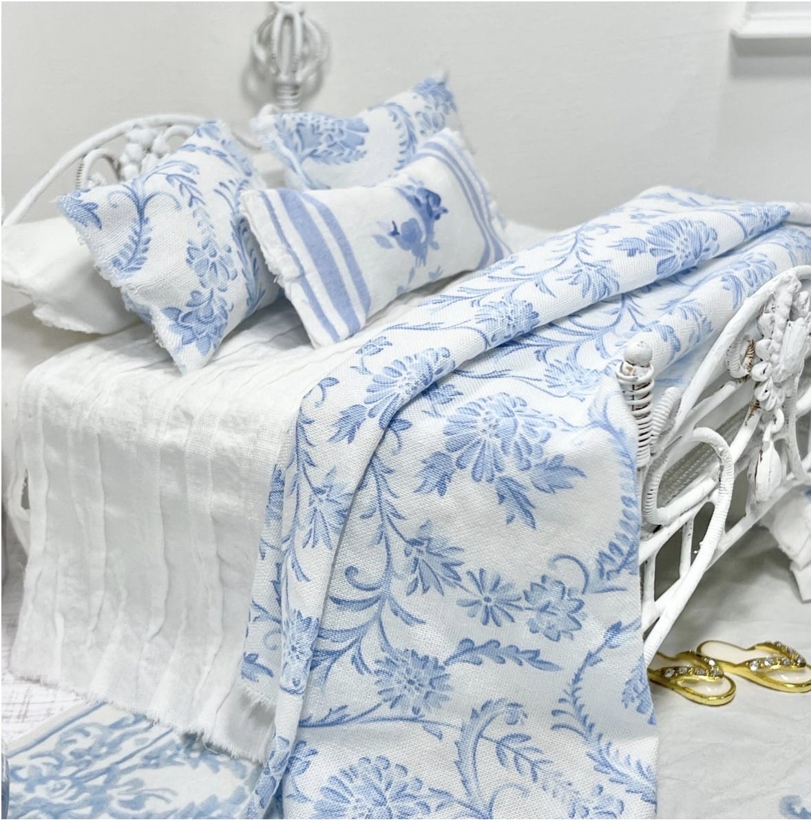 Chantallena Doll House Bedding Anais- White and Blue Cotton Chinoiserie Cotton  Bedding Set-1:12 Scale | Forever in Bloom| Chantallena