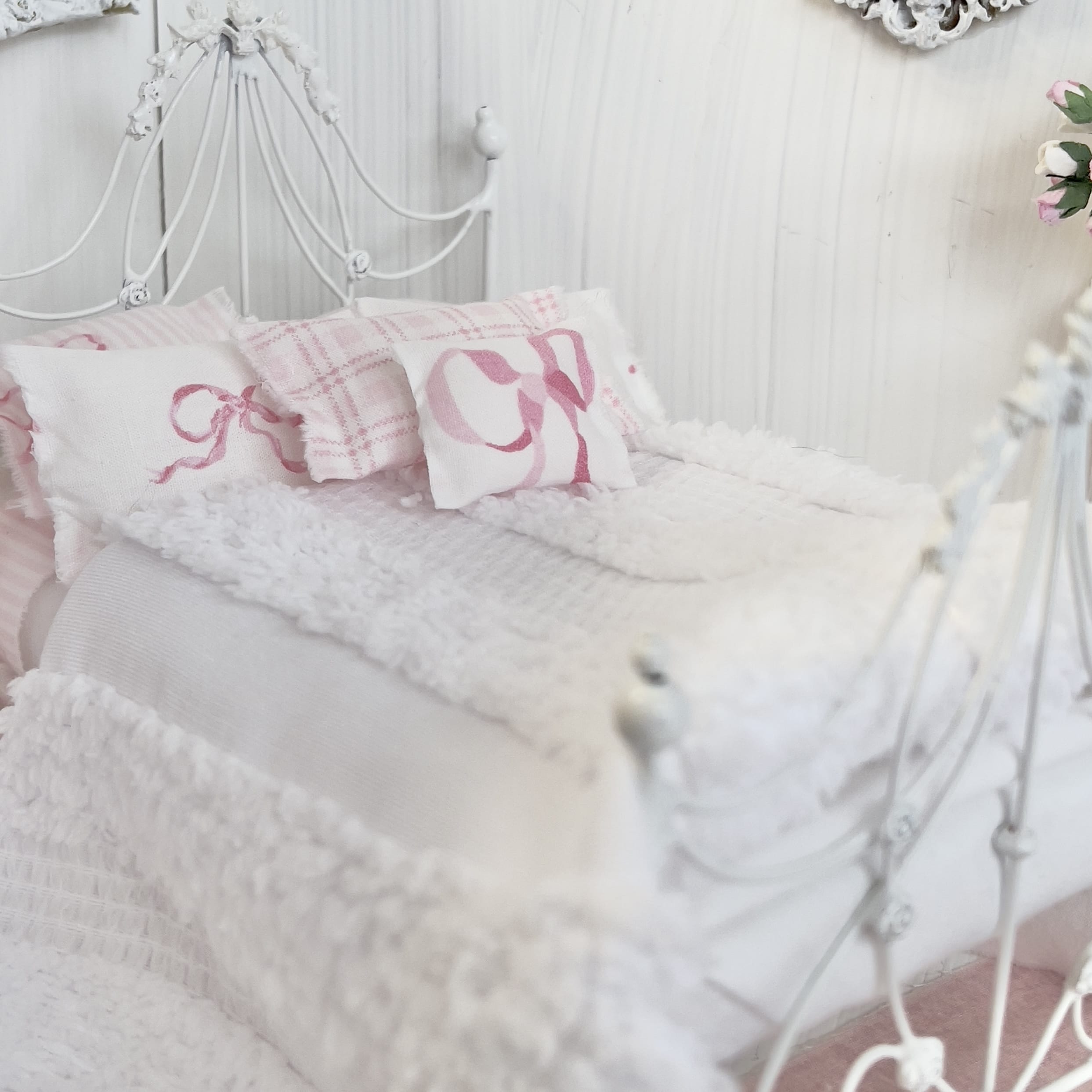 Chantallena Doll House Bedding Lottie- White Cotton with Pink Bows Bedding Set-1:12 Scale | Forever in Bloom| Chantallena