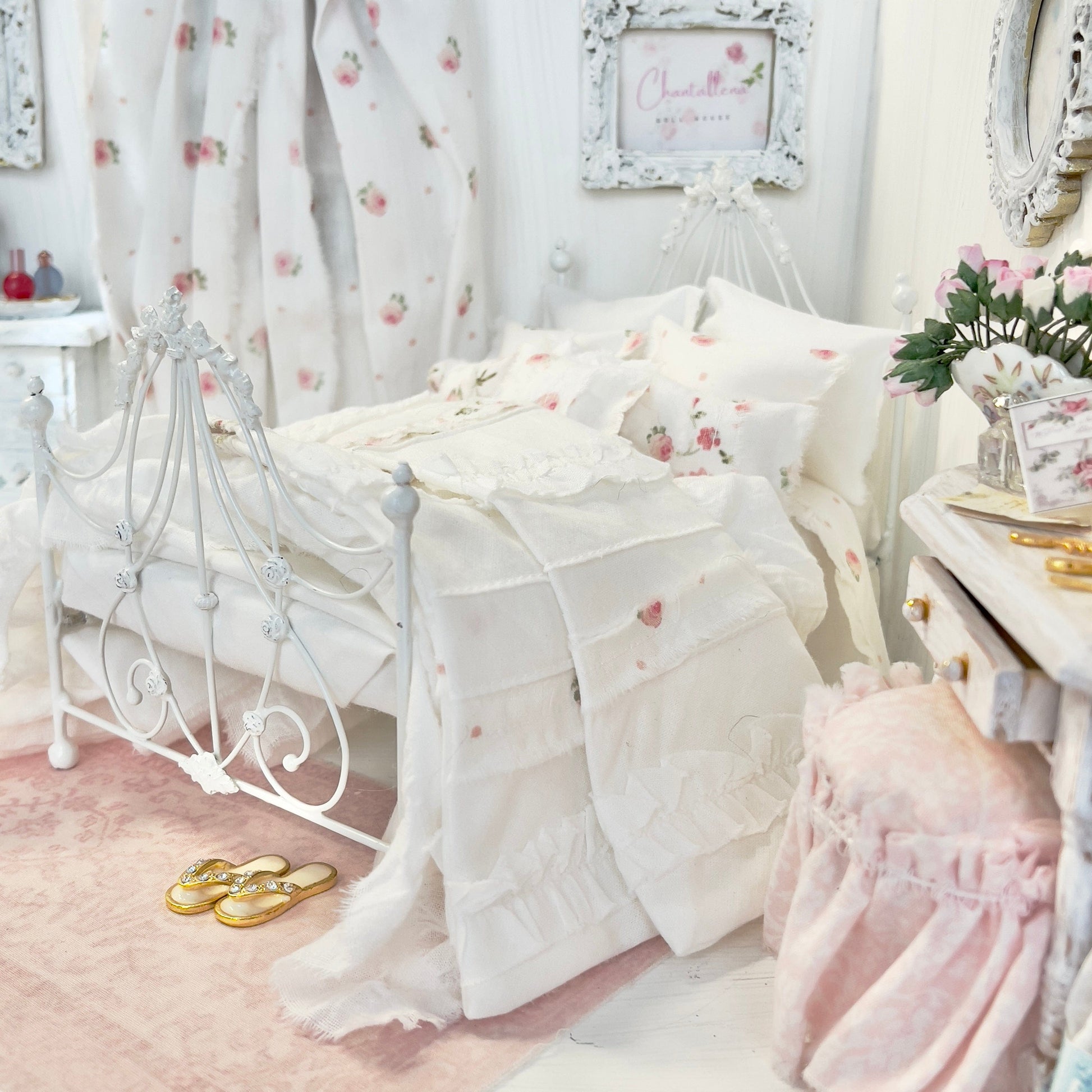 Chantallena Doll House Bedding SINGLE (8 inch by 8 inch) Lillian Grace| Pink Roses with Pin-tucked Bedspread Cotton Bedding Set