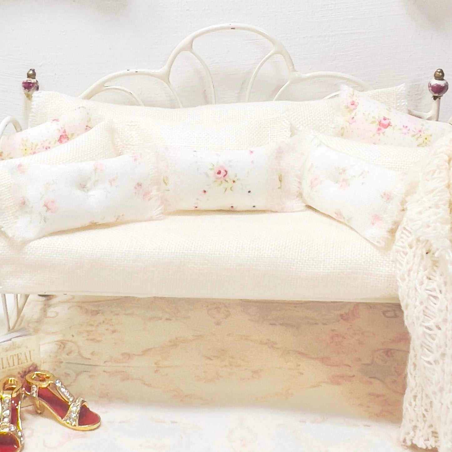 Chantallena Doll House Day Bed | Tea Dyed Linen wuth Petite Pink Roses 1:12 Scale Dollhouse Set | Floral Vintage Cream2