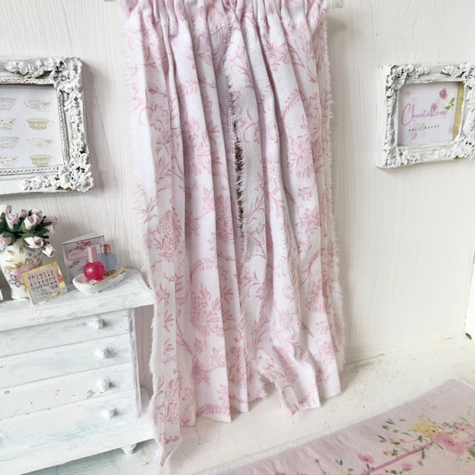 Chantallena Doll House Dollhouse Accessories 1 Curtain (2 Panels) Curtains | Pink Chinoiserie Scroll 2 Panel Cotton | Jardin en Toile